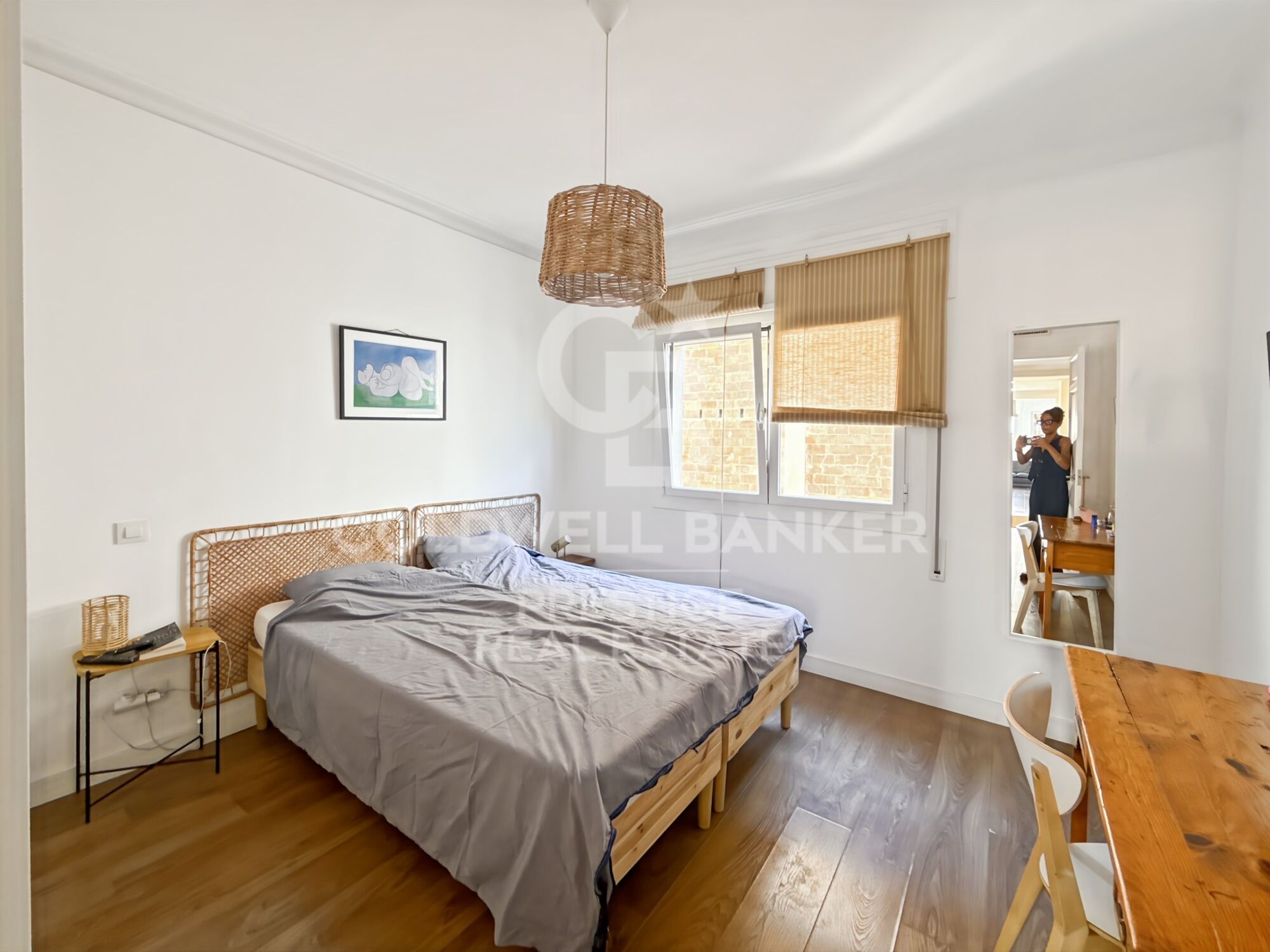 Ático reformado con terraza en Bruc, junto a Gràcia