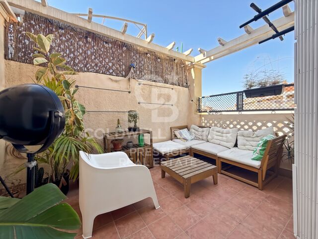 Ático reformado con terraza en Bruc, junto a Gràcia