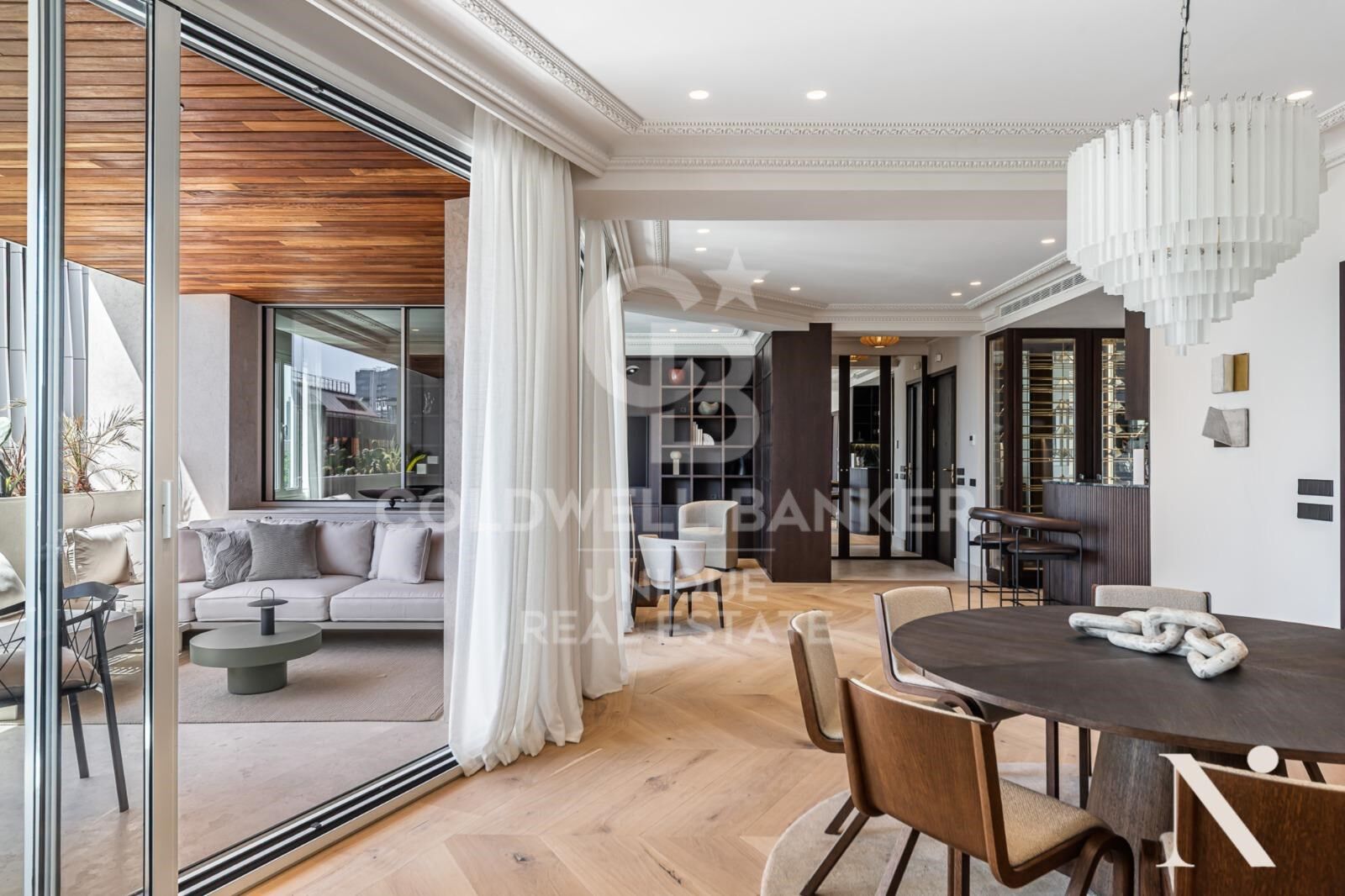 Appartement avec 5 chambres et terrasse à Serrano