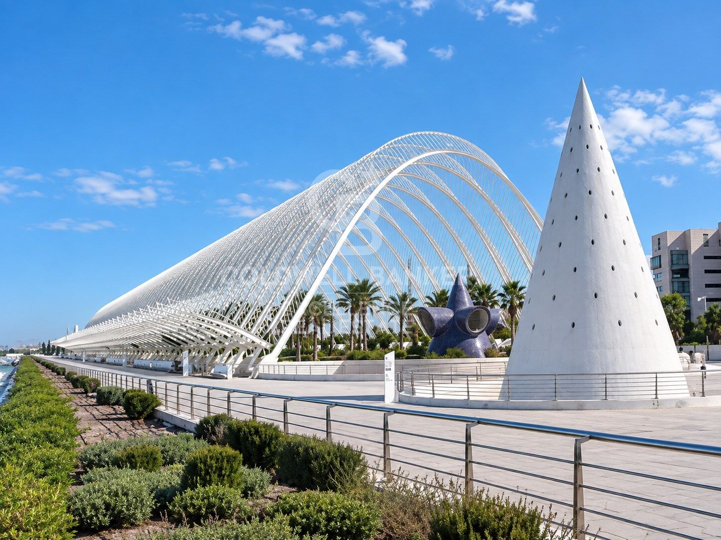 Piso reformado con 2 terrazas a 50m de los jardines Turia y de la Ciudad de las Artes y las Ciencias