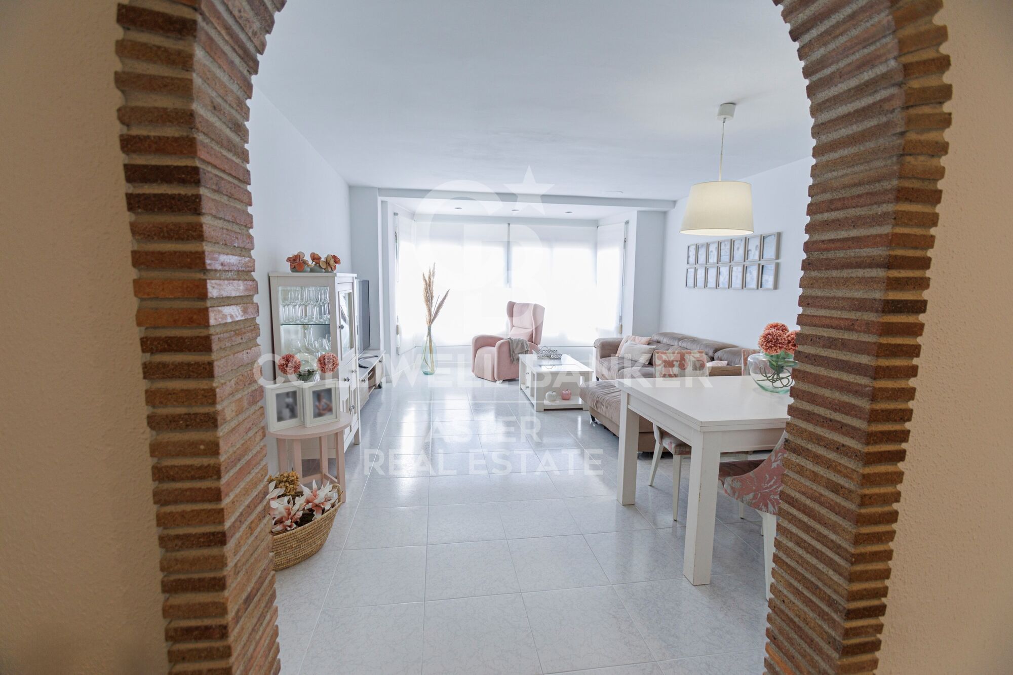 Espectacular y espacioso piso en Vinaròs con piscina