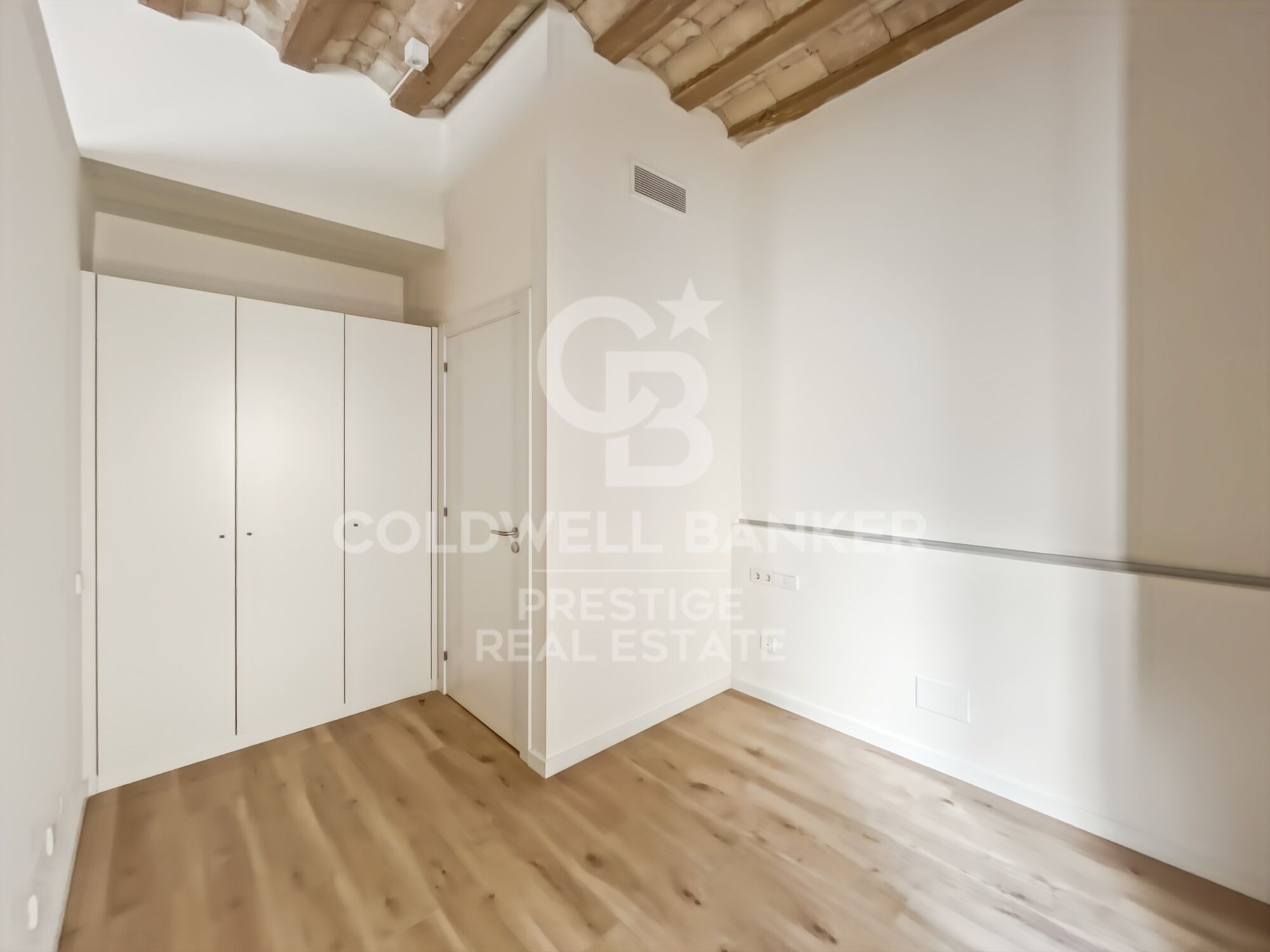 En venta piso en edificio reformado del Gótico, ideal como pied-à-terre en el centro de Barcelona