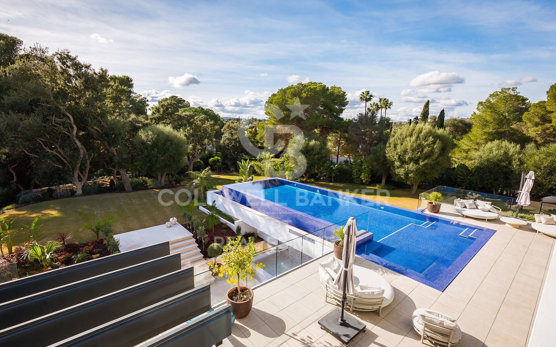 Spectaculaire résidence contemporaine située à Sotogrande Costa
