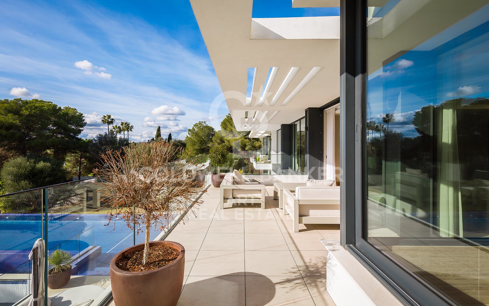 Spectaculaire résidence contemporaine située à Sotogrande Costa