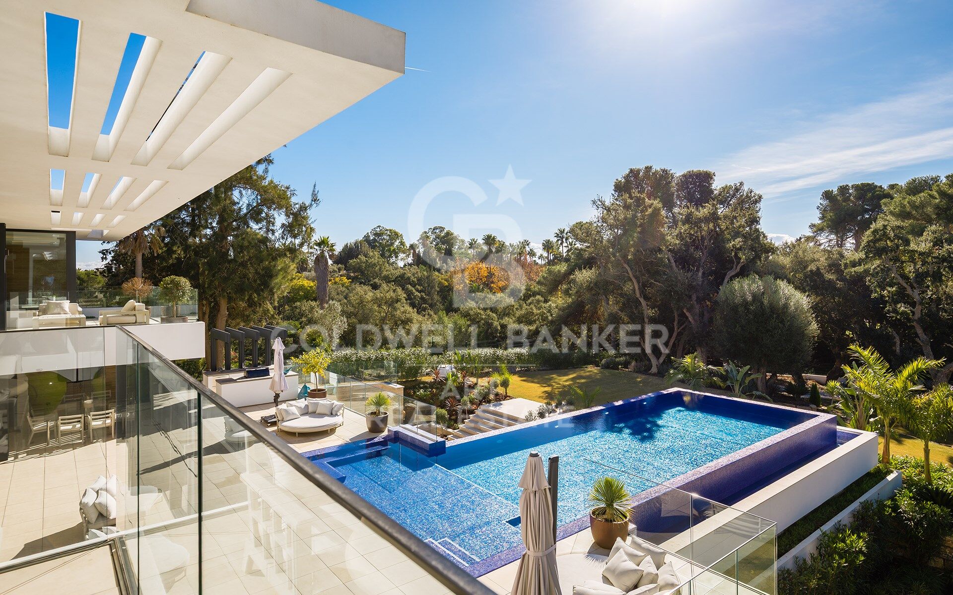 Spectaculaire résidence contemporaine située à Sotogrande Costa