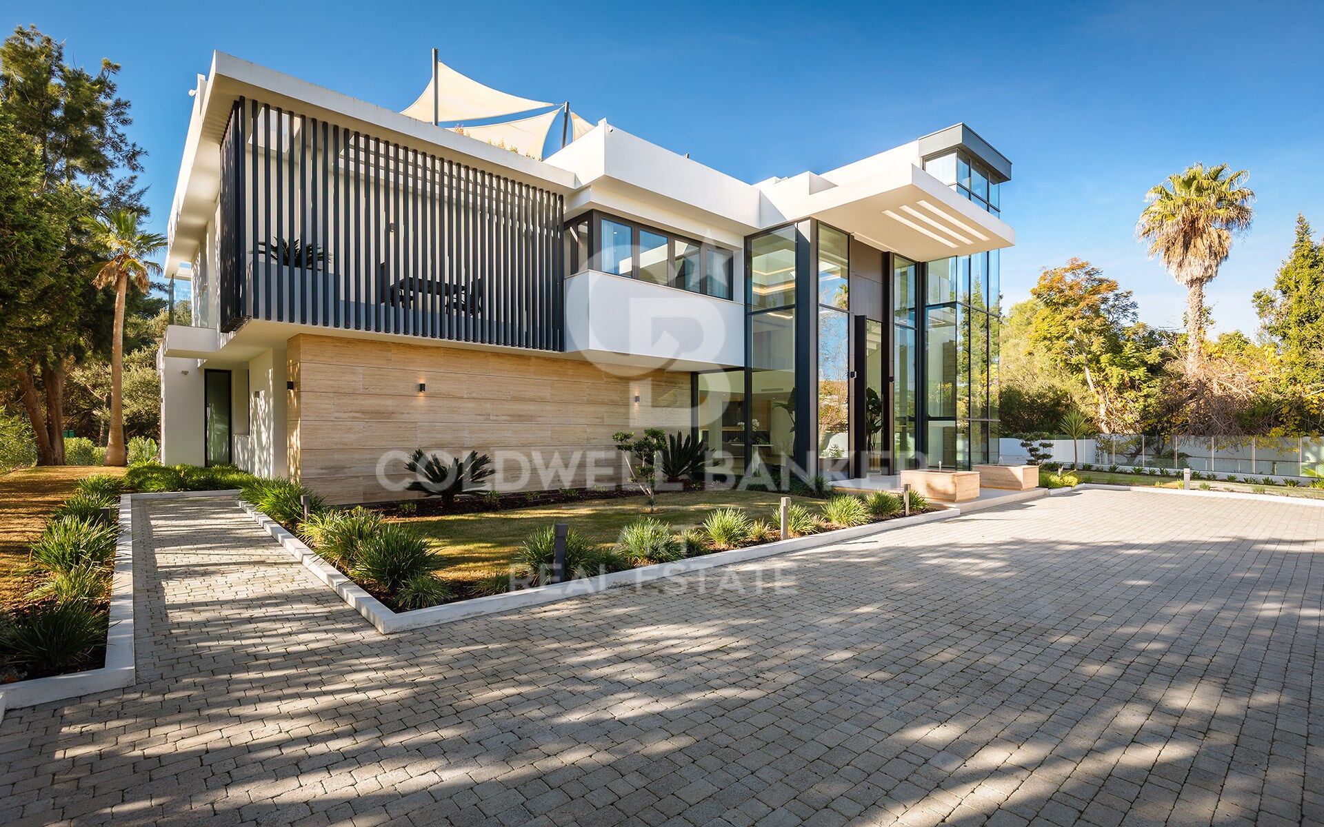 Spectaculaire résidence contemporaine située à Sotogrande Costa