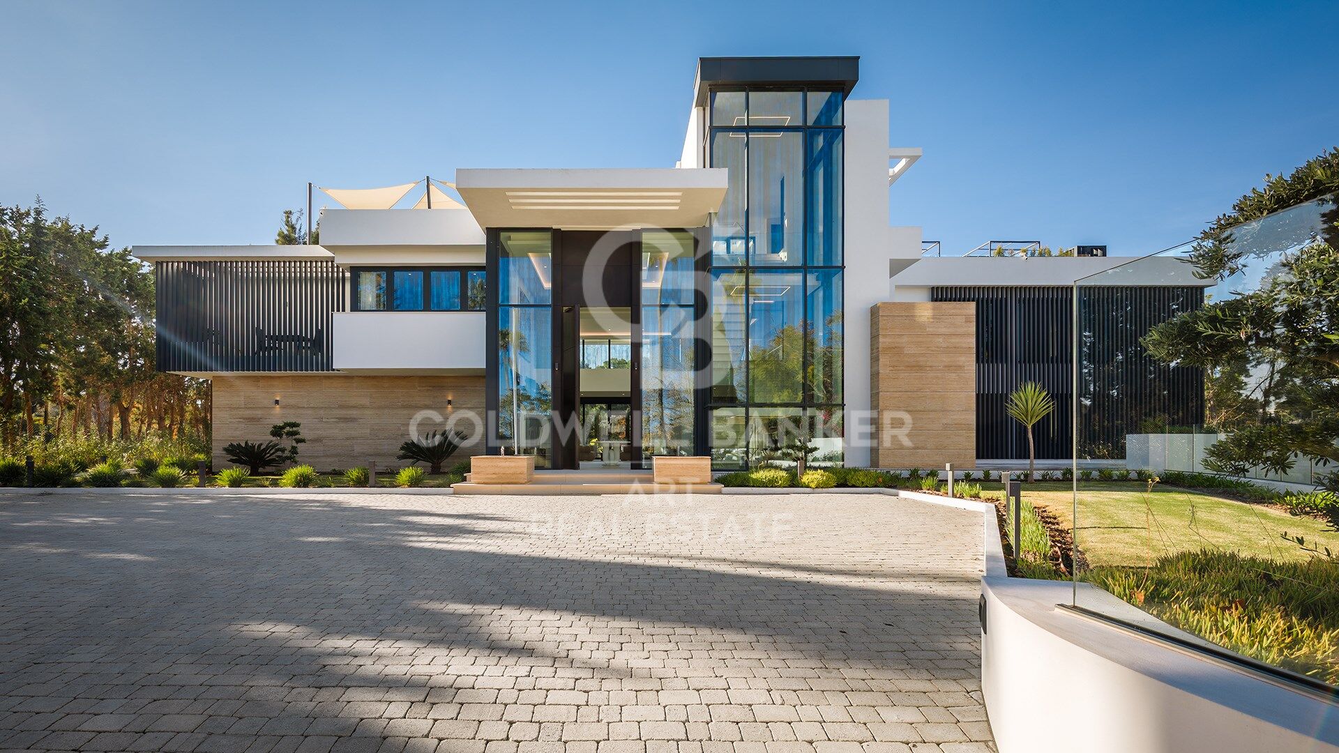 Spectaculaire résidence contemporaine située à Sotogrande Costa