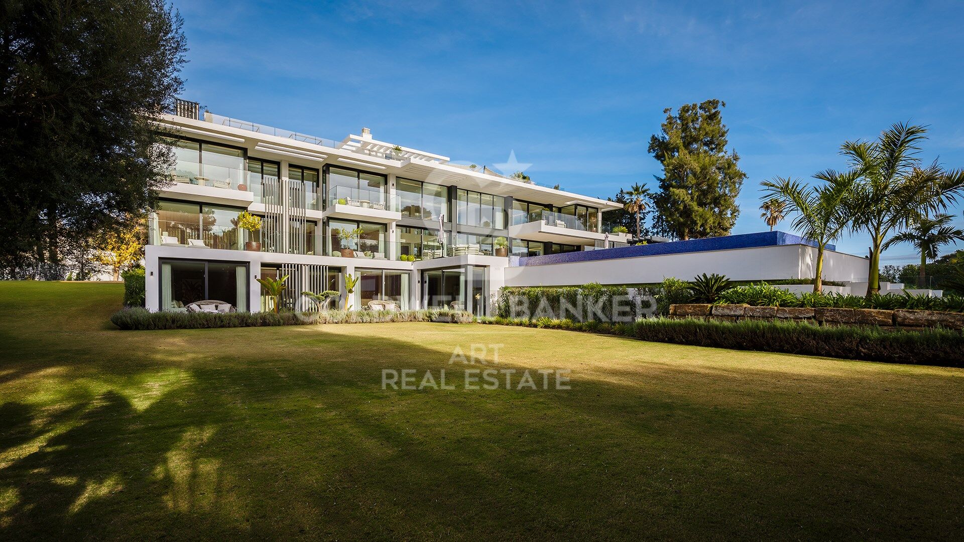 Spectaculaire résidence contemporaine située à Sotogrande Costa