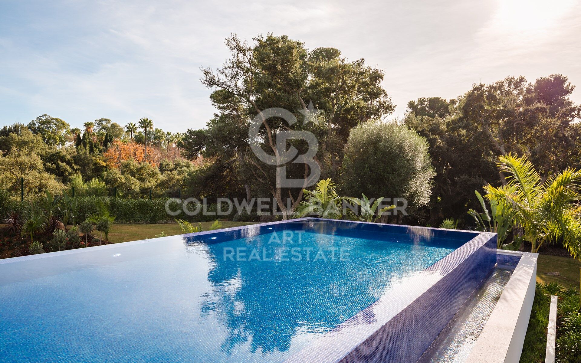 Spectaculaire résidence contemporaine située à Sotogrande Costa