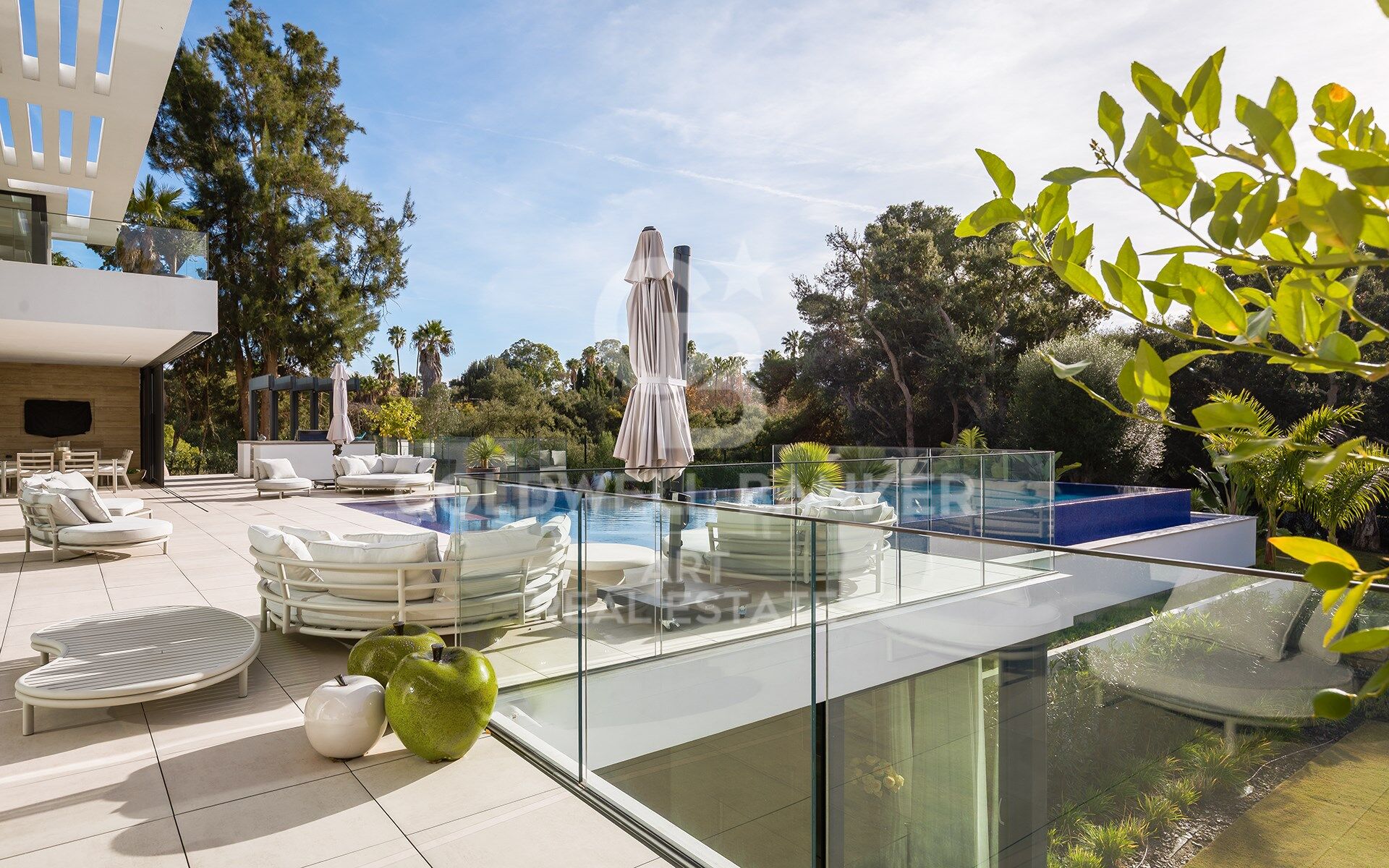 Spectaculaire résidence contemporaine située à Sotogrande Costa