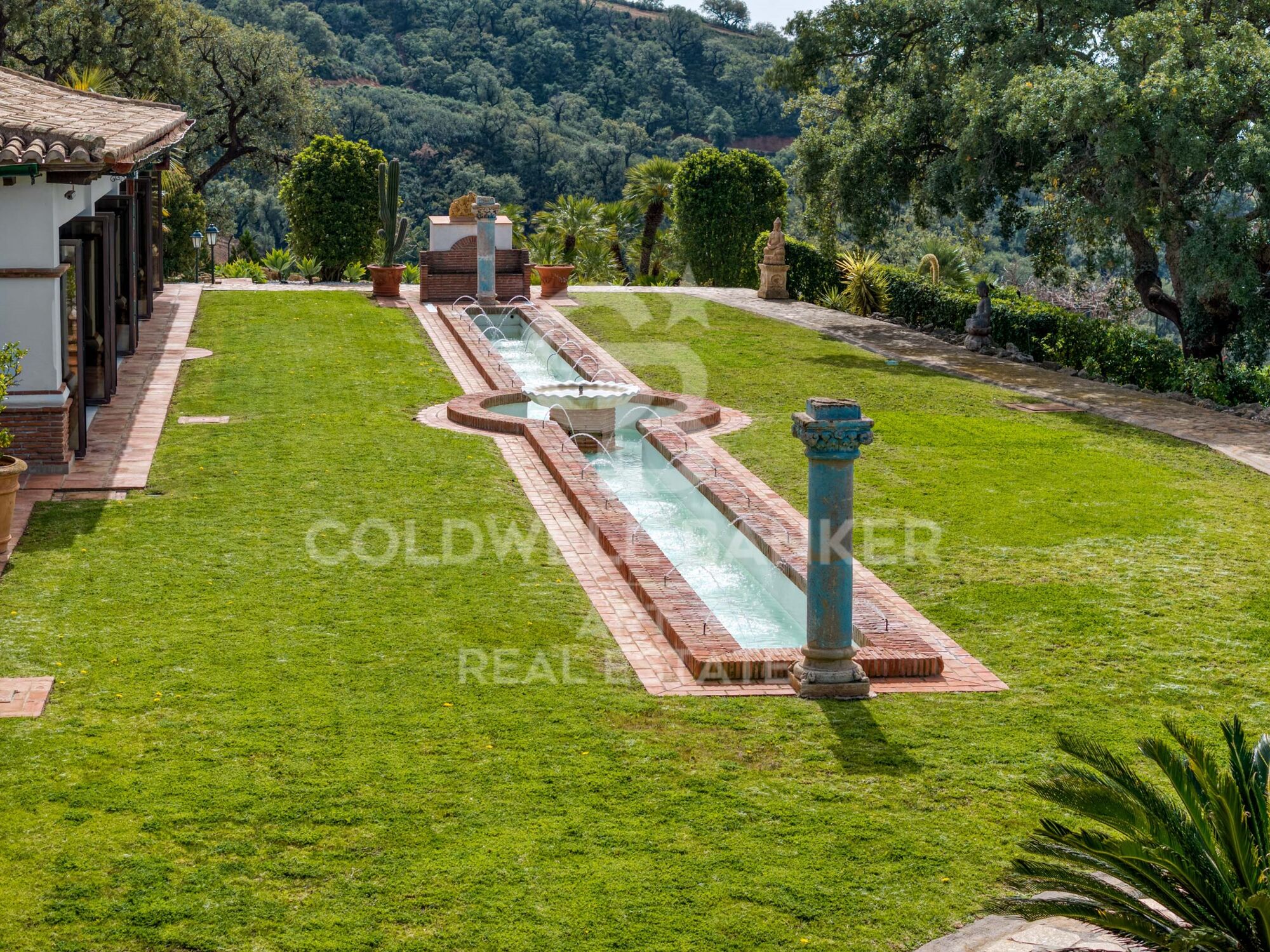 Finca de luxe avec vue panoramique sur la mer à La Mairena