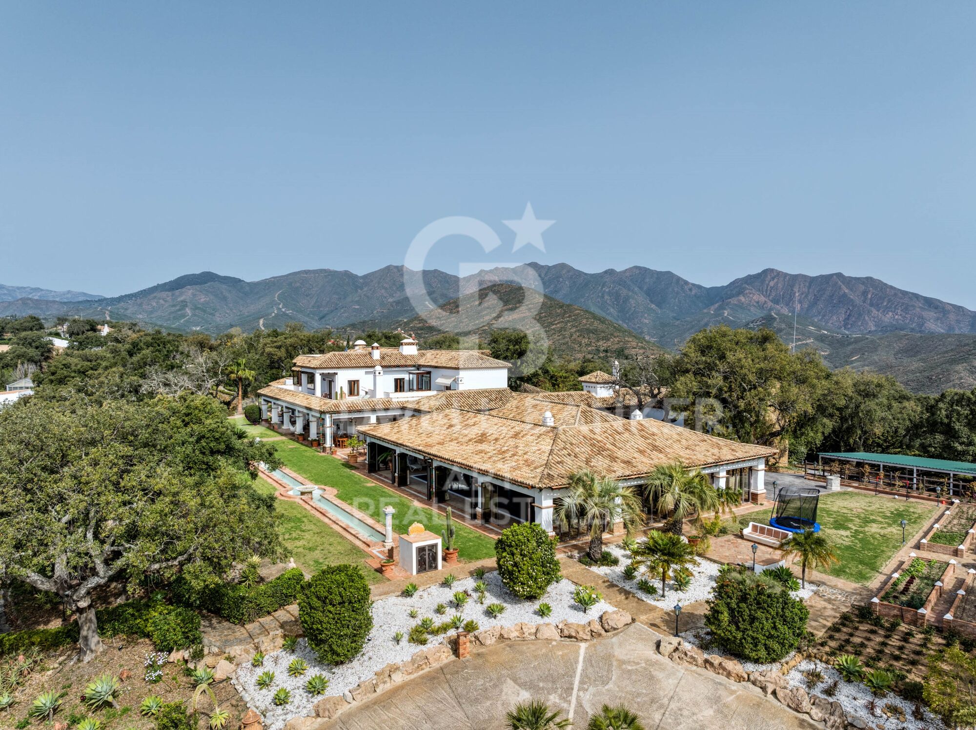 Finca de luxe avec vue panoramique sur la mer à La Mairena