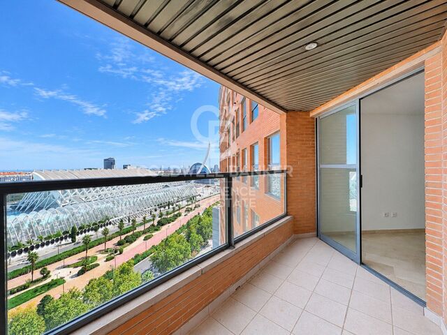 Spektakuläre Wohnung mit Blick auf die Stadt der Künste und das Meer