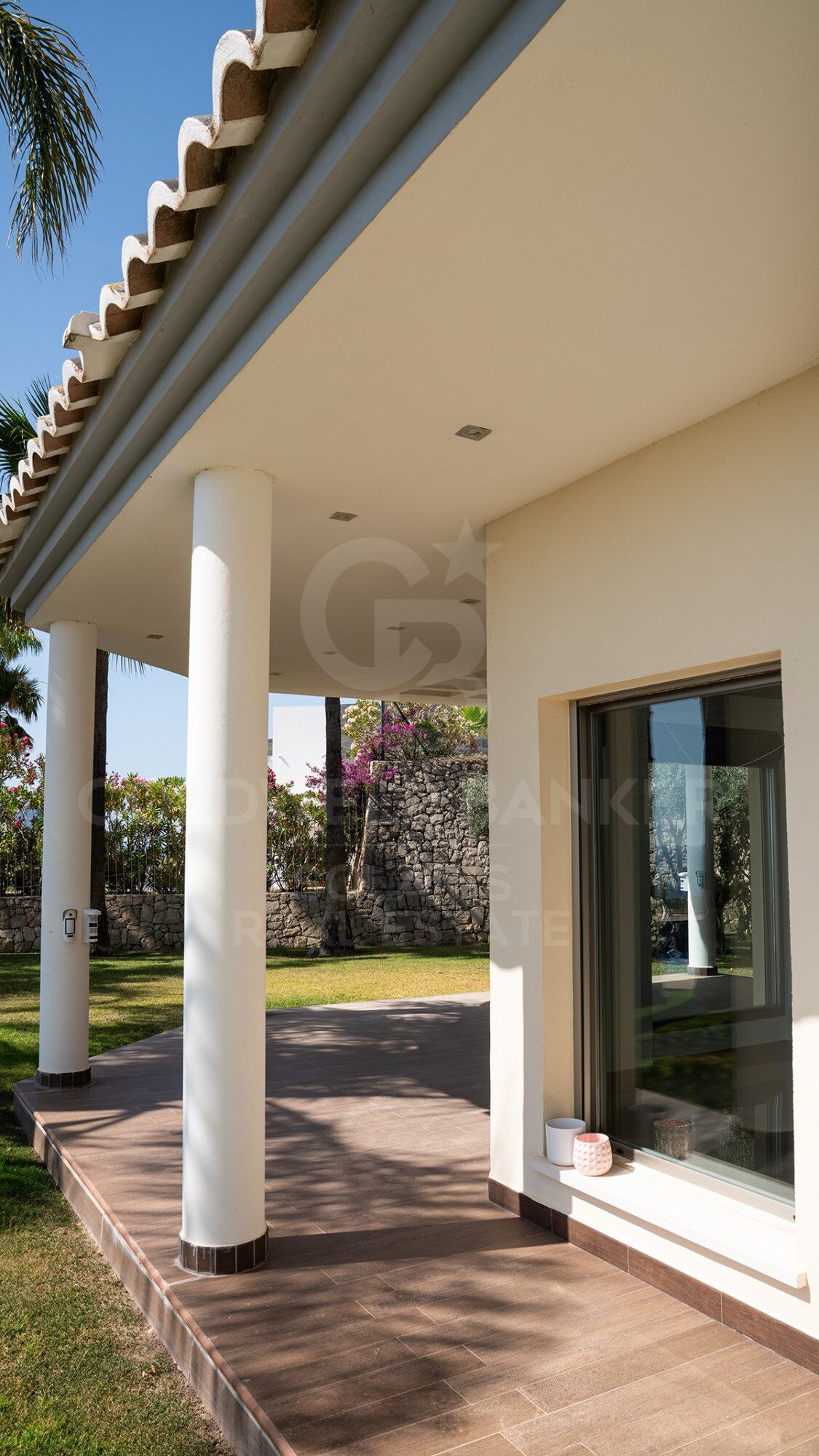 Villa Butterfly | Elegante Villa mit Meerblick, Pool und großen Räumen