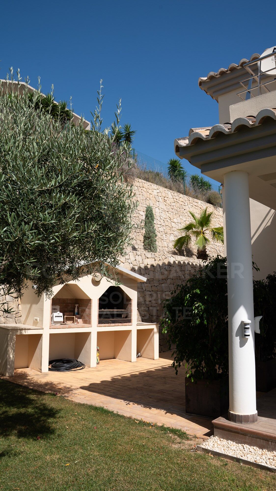 Villa Butterfly | Elegante Villa mit Meerblick, Pool und großen Räumen