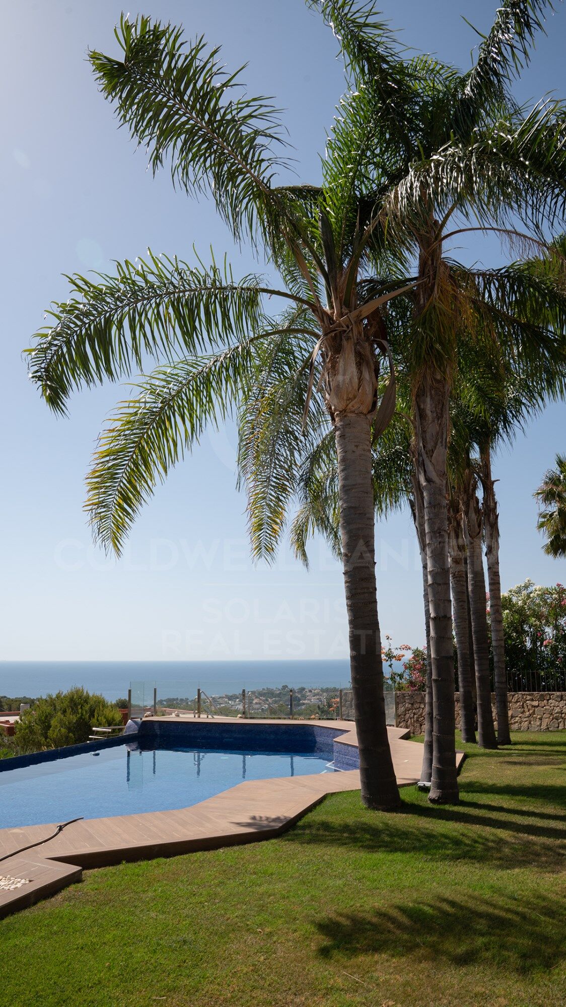 Villa Butterfly | Elegante Villa mit Meerblick, Pool und großen Räumen