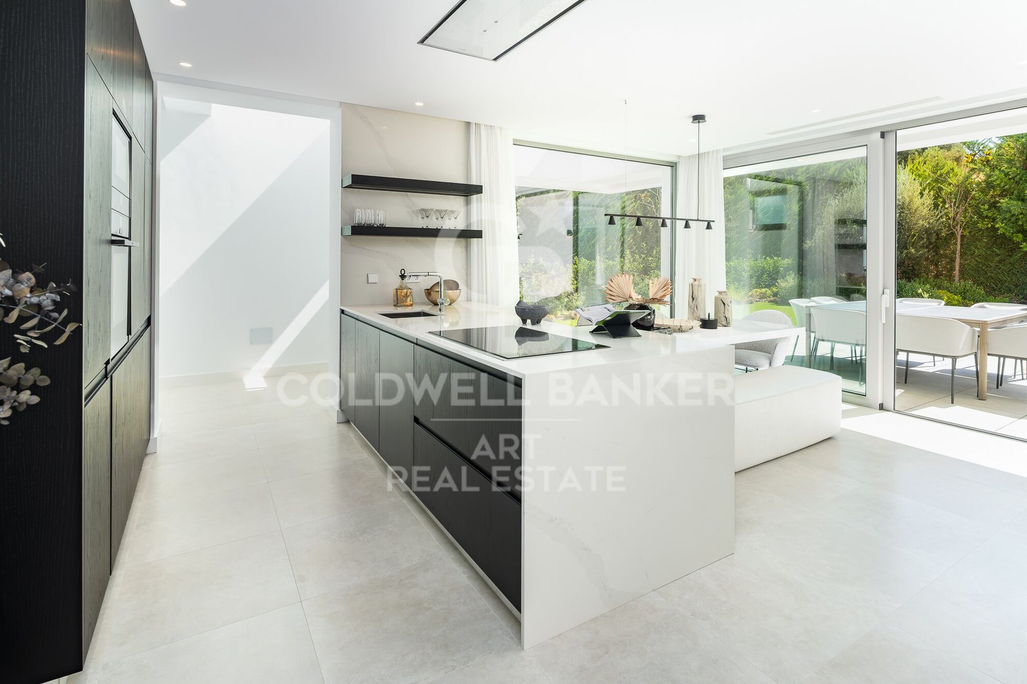 Exclusive Collection of Nine Contemporary Turnkey Villas in El Paraíso