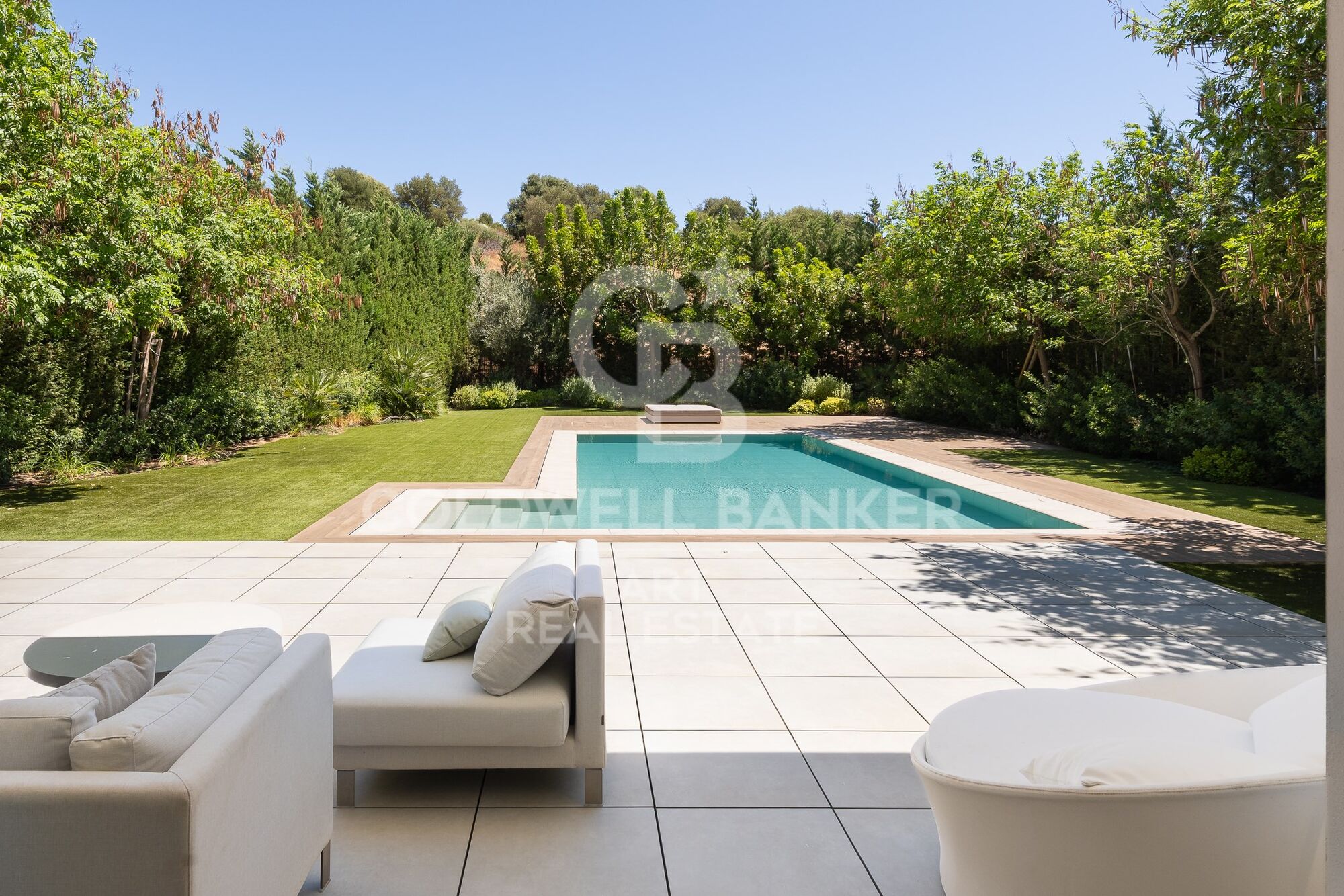 Exclusive Collection of Nine Contemporary Turnkey Villas in El Paraíso