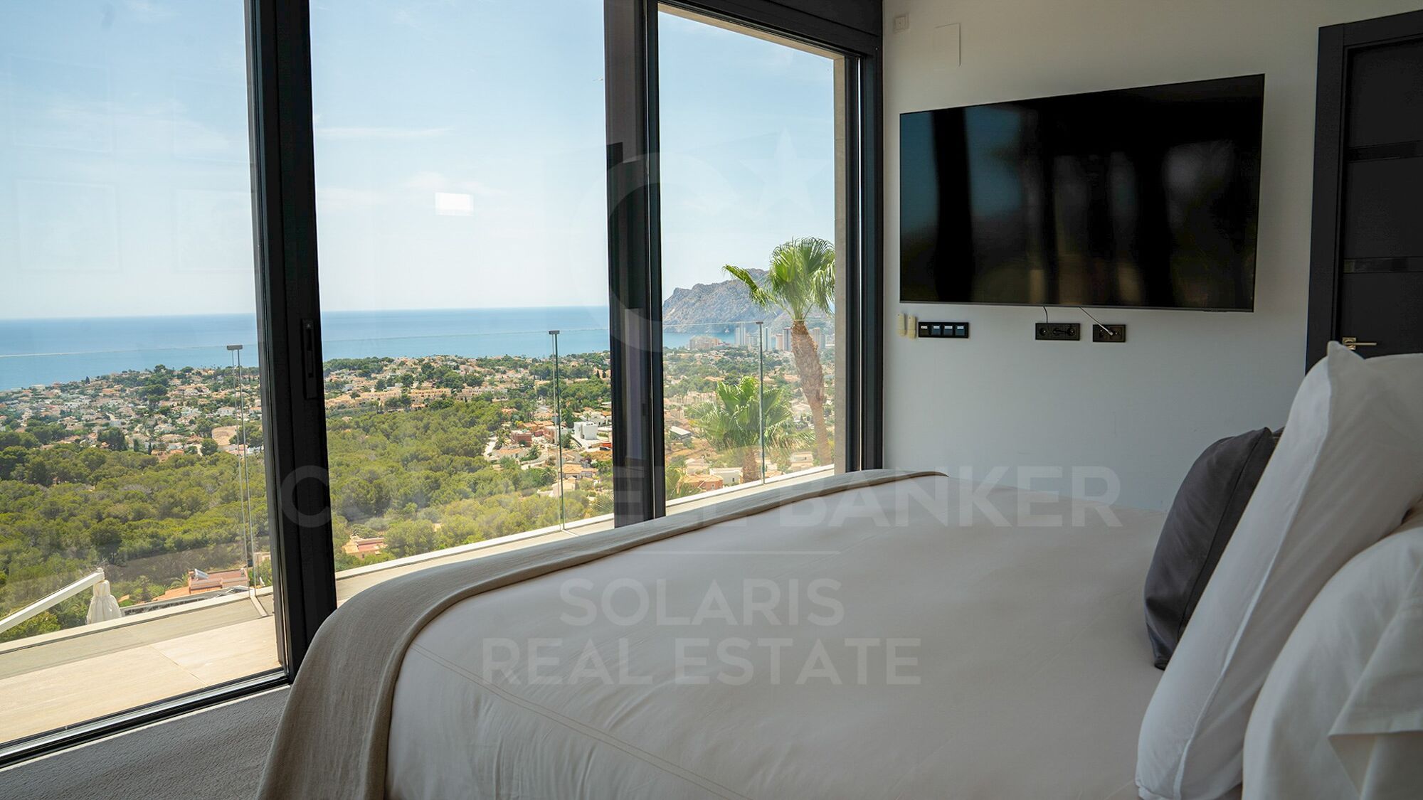 Villa Vista | Exclusive villa with stunning views of the Mediterranean on the Costa Blanca