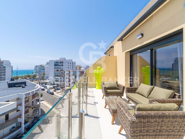 New build flat on top floor 200 m from the beach in Santa Margarida