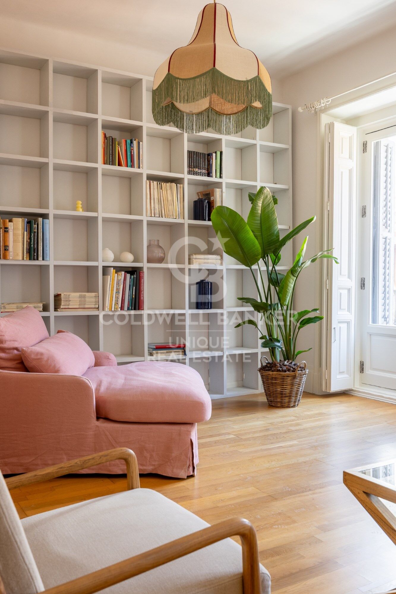Classic Elegance in the Heart of Justicia, Madrid