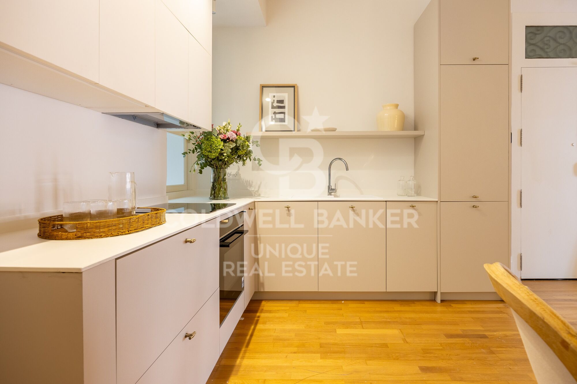 Classic Elegance in the Heart of Justicia, Madrid
