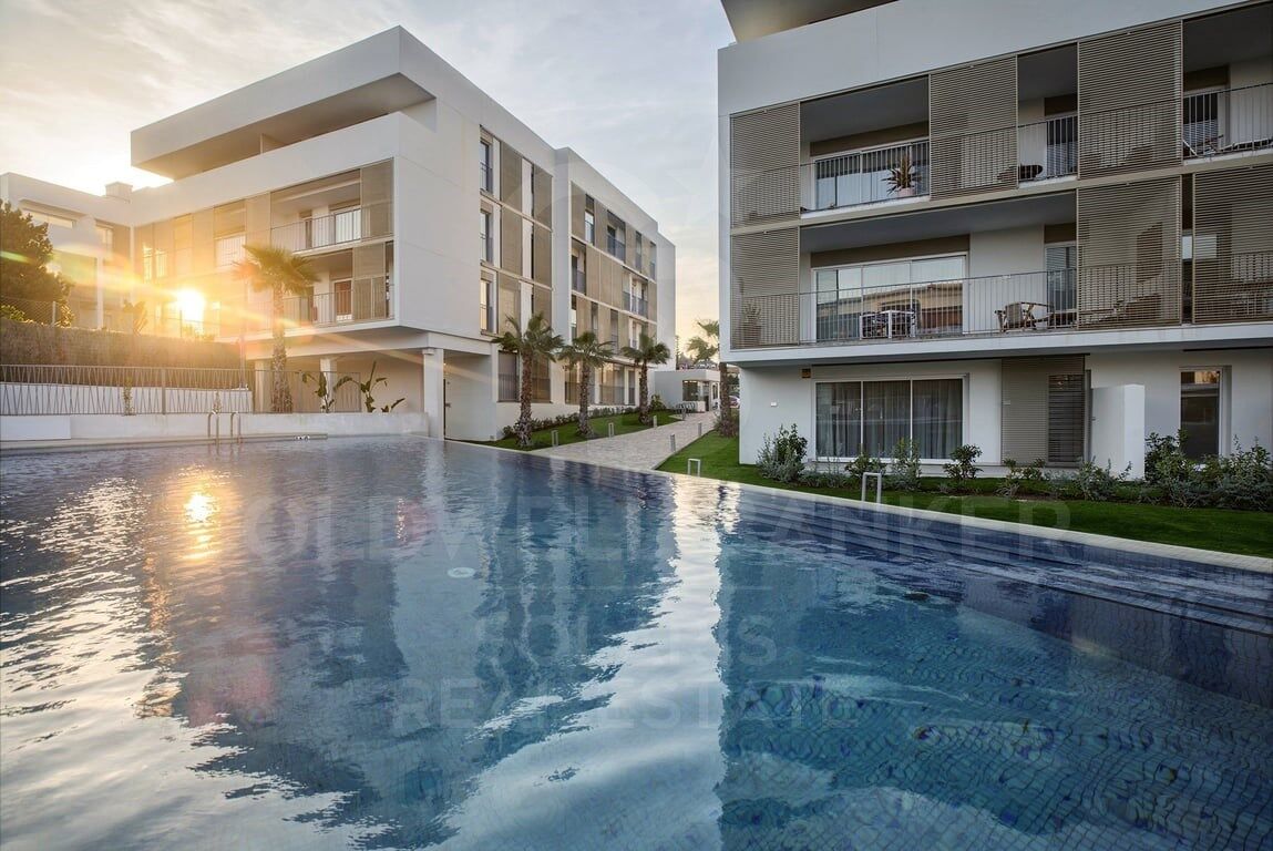 Nouvel appartement en construction orienté au sud et installations complètes à côté du port de Jávea