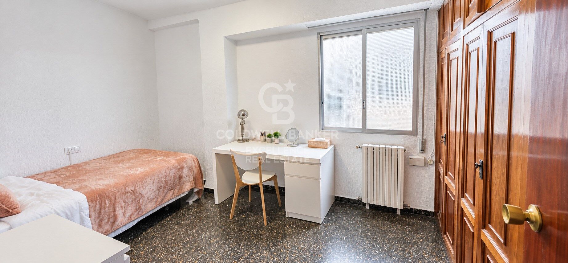 Investition mit sofortiger Rendite: 150 m² große Wohnung mit Blick auf das Turia-Flussbett