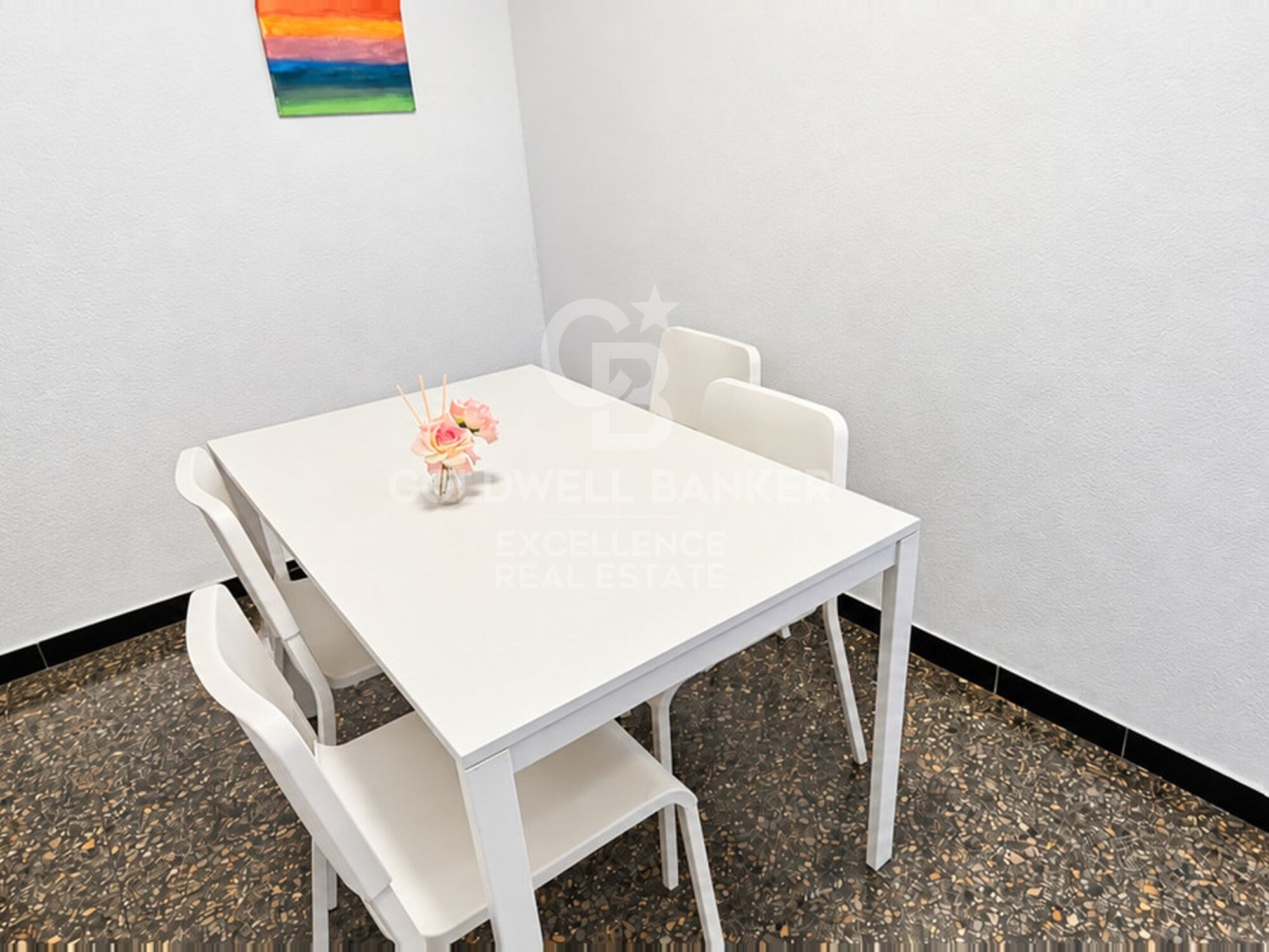 Inversión con rentabilidad inmediata: piso de 150 m2 con vistas al cauce del Turia