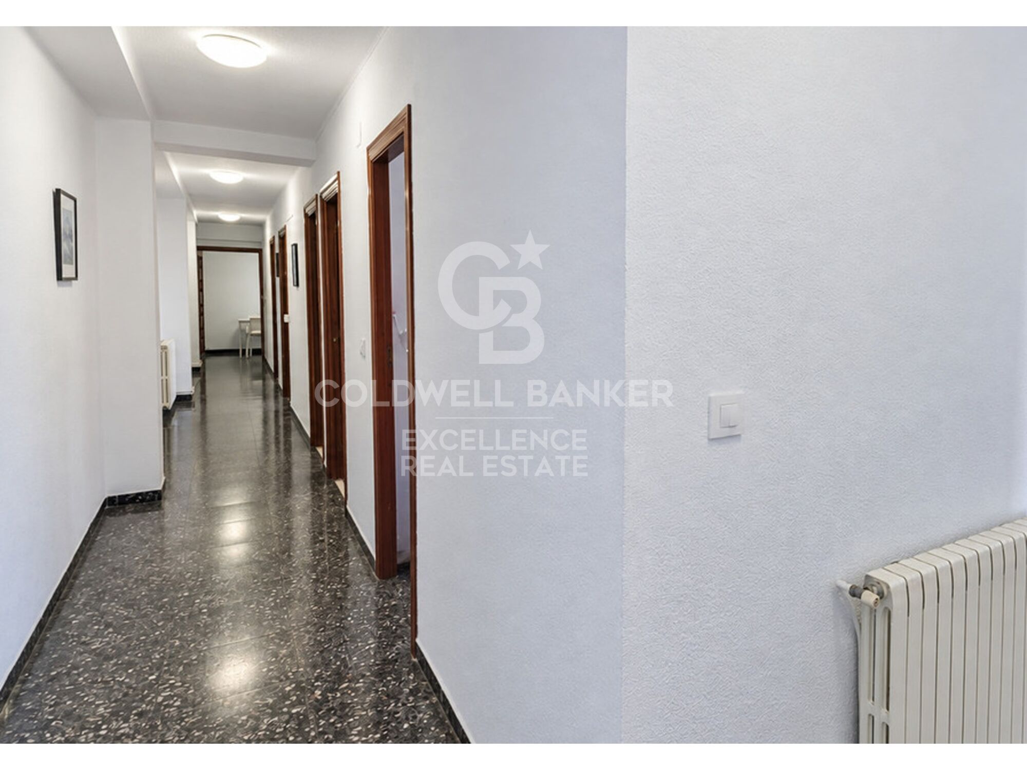 Inversión con rentabilidad inmediata: piso de 150 m2 con vistas al cauce del Turia