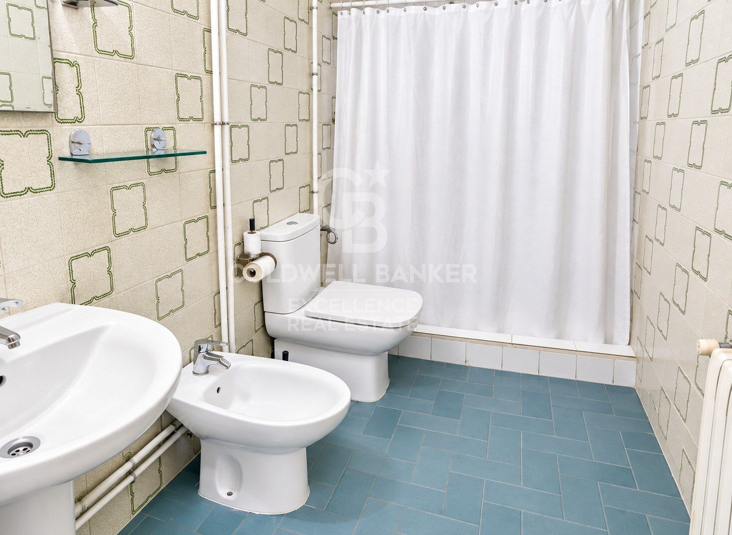 Investment with immediate return: 5-bedroom flat next to universities