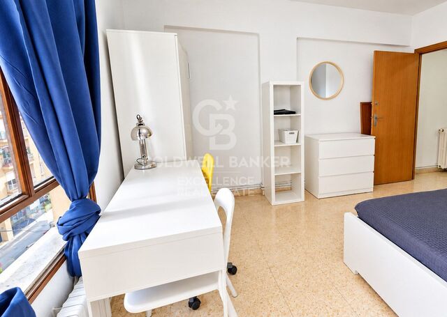 Investment with immediate return: 5-bedroom flat next to universities