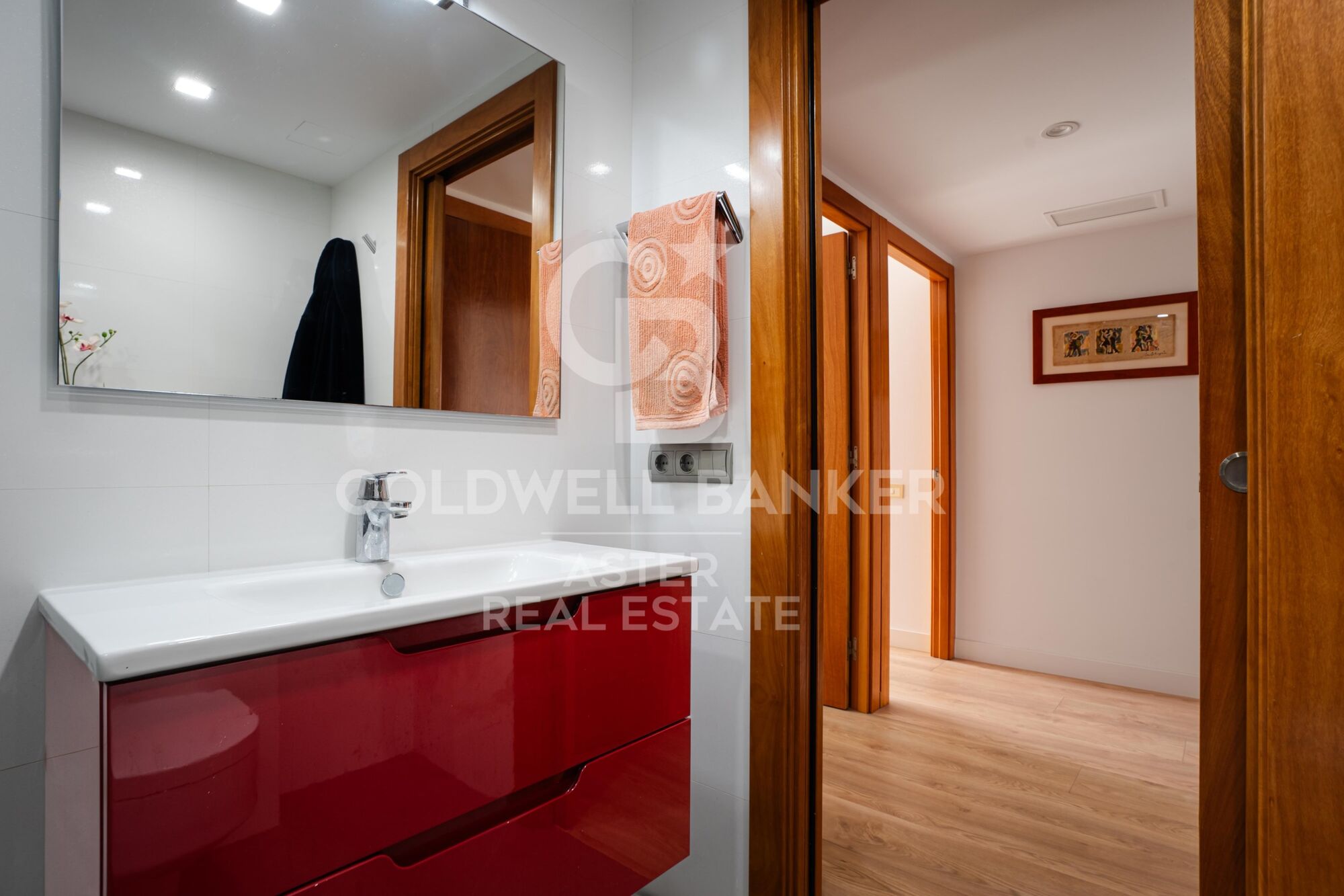 Duplex penthouse with terrace and sea views, Vila Olímpica