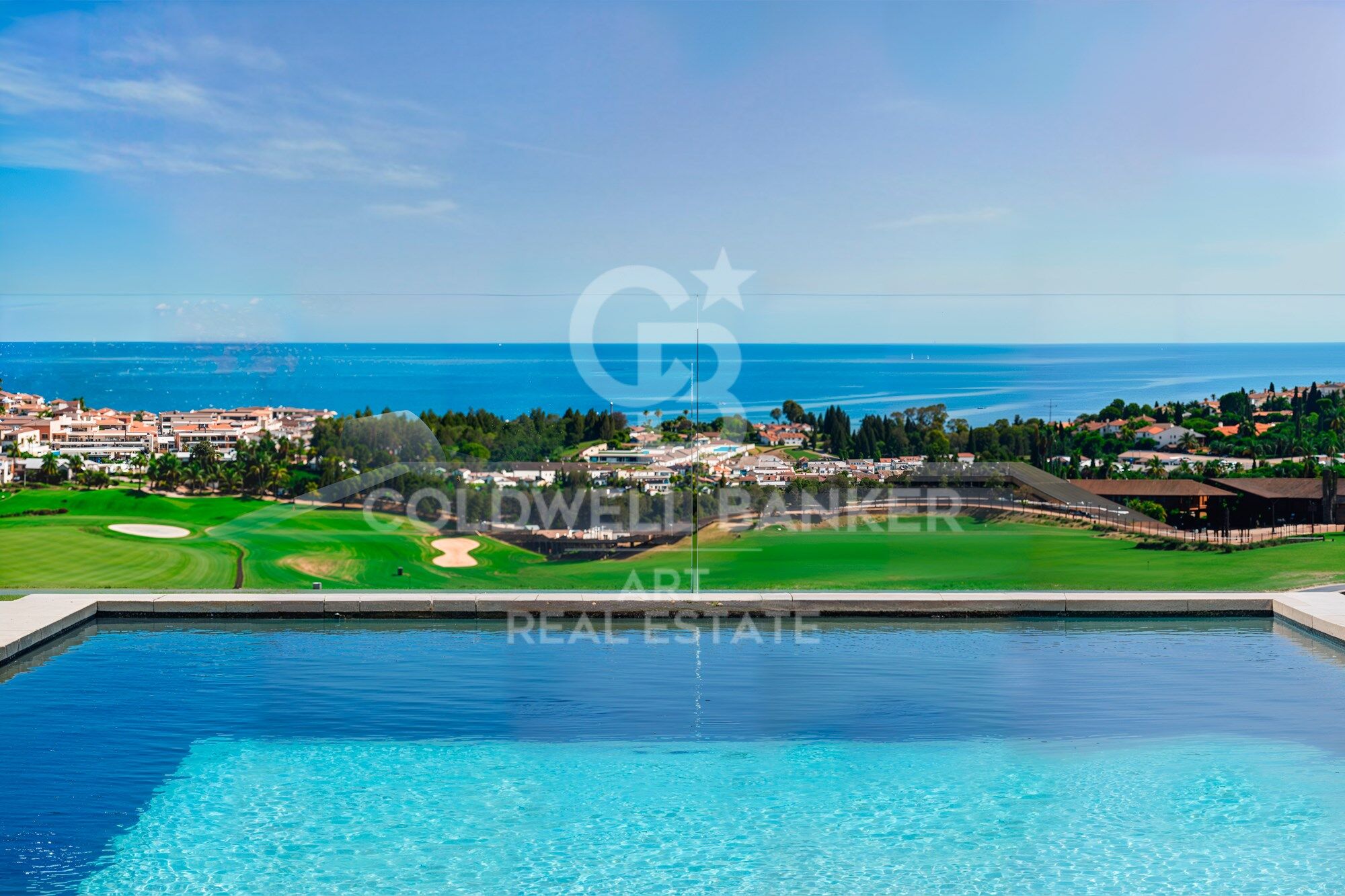 Villas design avec vue sur la mer à El Chaparral, Mijas