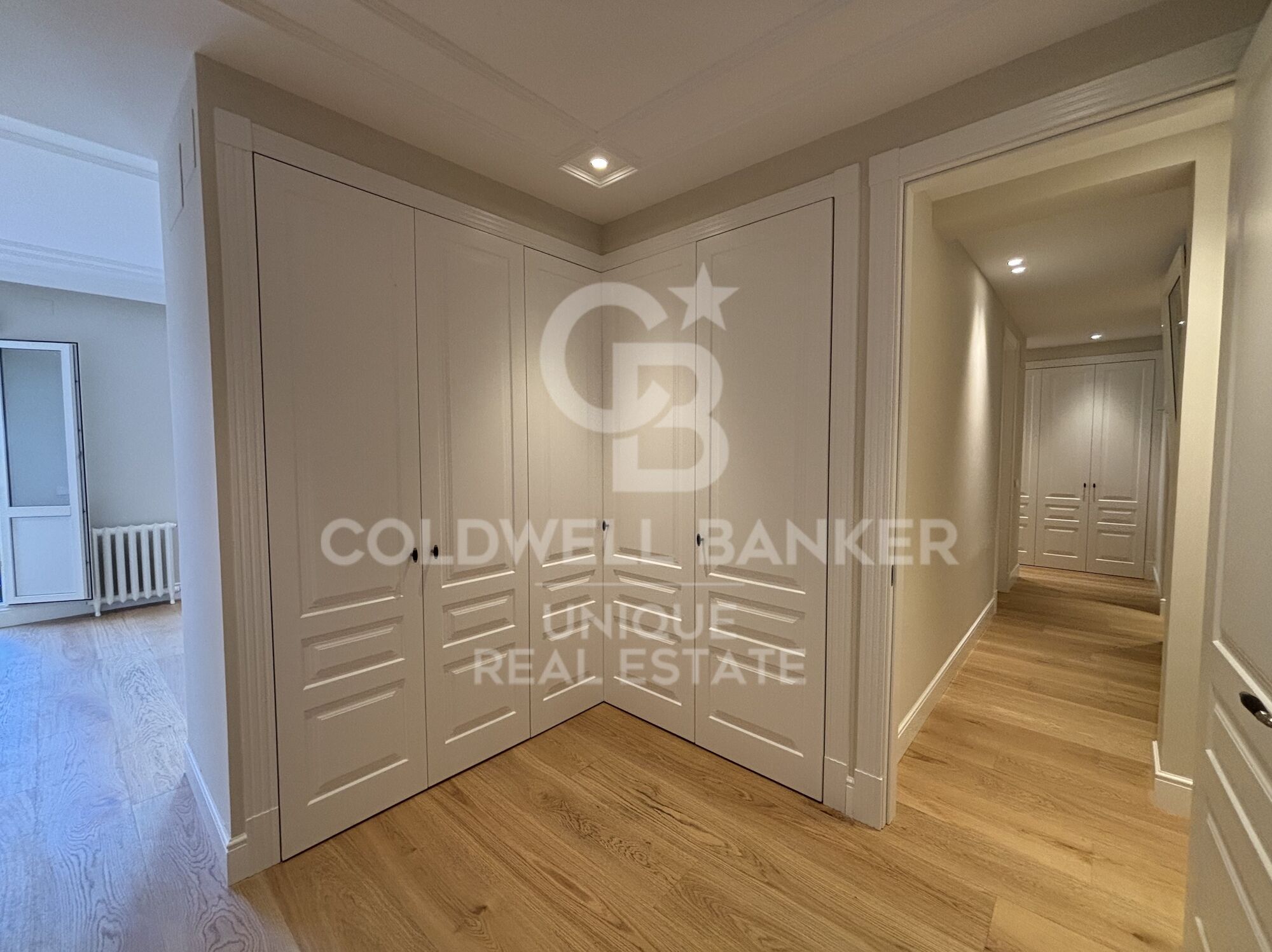 Exclusiva vivienda con terraza y encanto clásico, en Barrio de Salamanca, Madrid