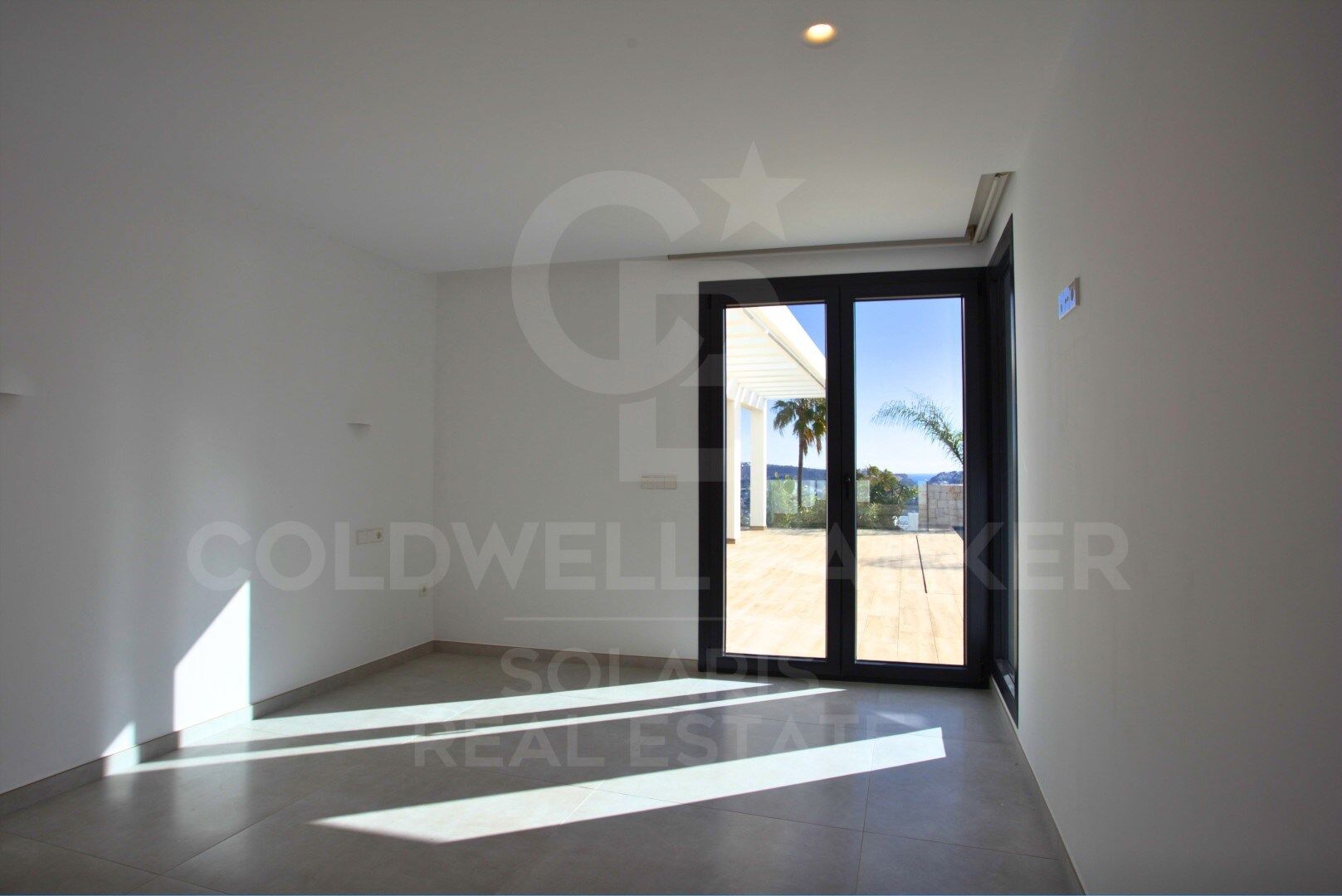 Villa exclusive avec vue panoramique sur la Méditerranée