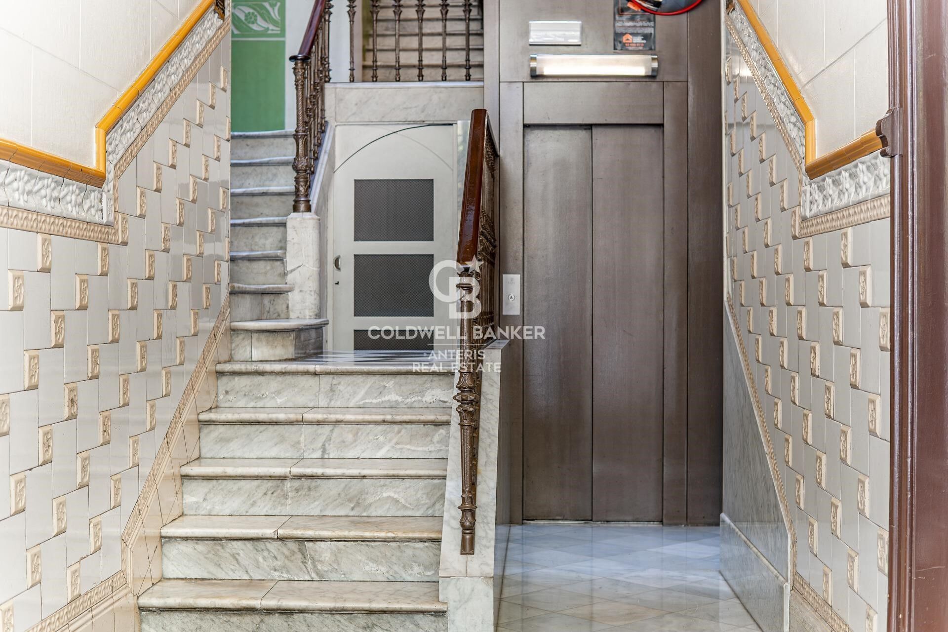 Exclusivo piso en Enric Granados - amueblado y decorado con gusto exquisito