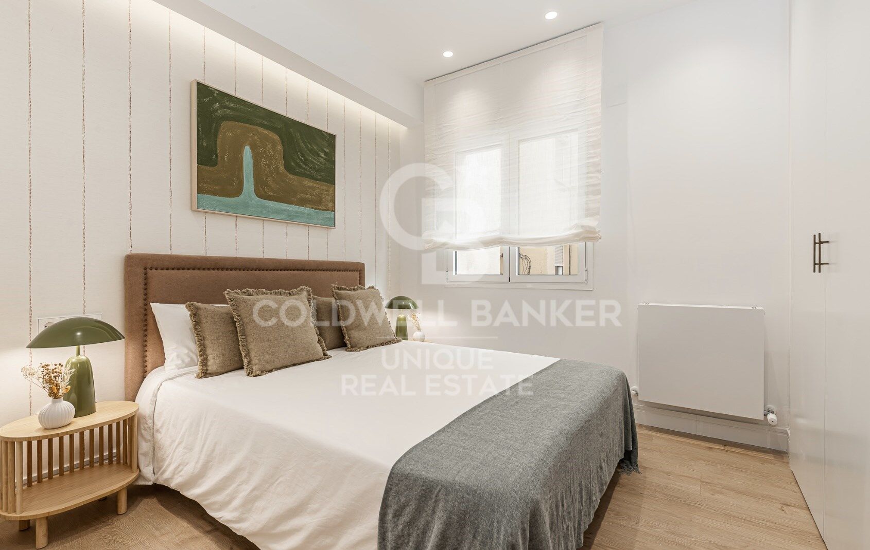 Piso de 4 habitaciones, terraza y garaje en Cuatro caminos