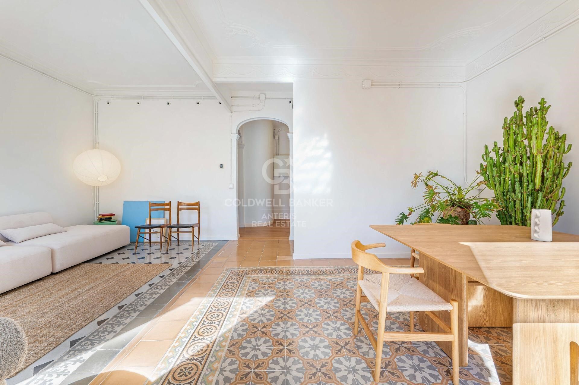 Elegant apartment in a renovated period building in Sant Antoni