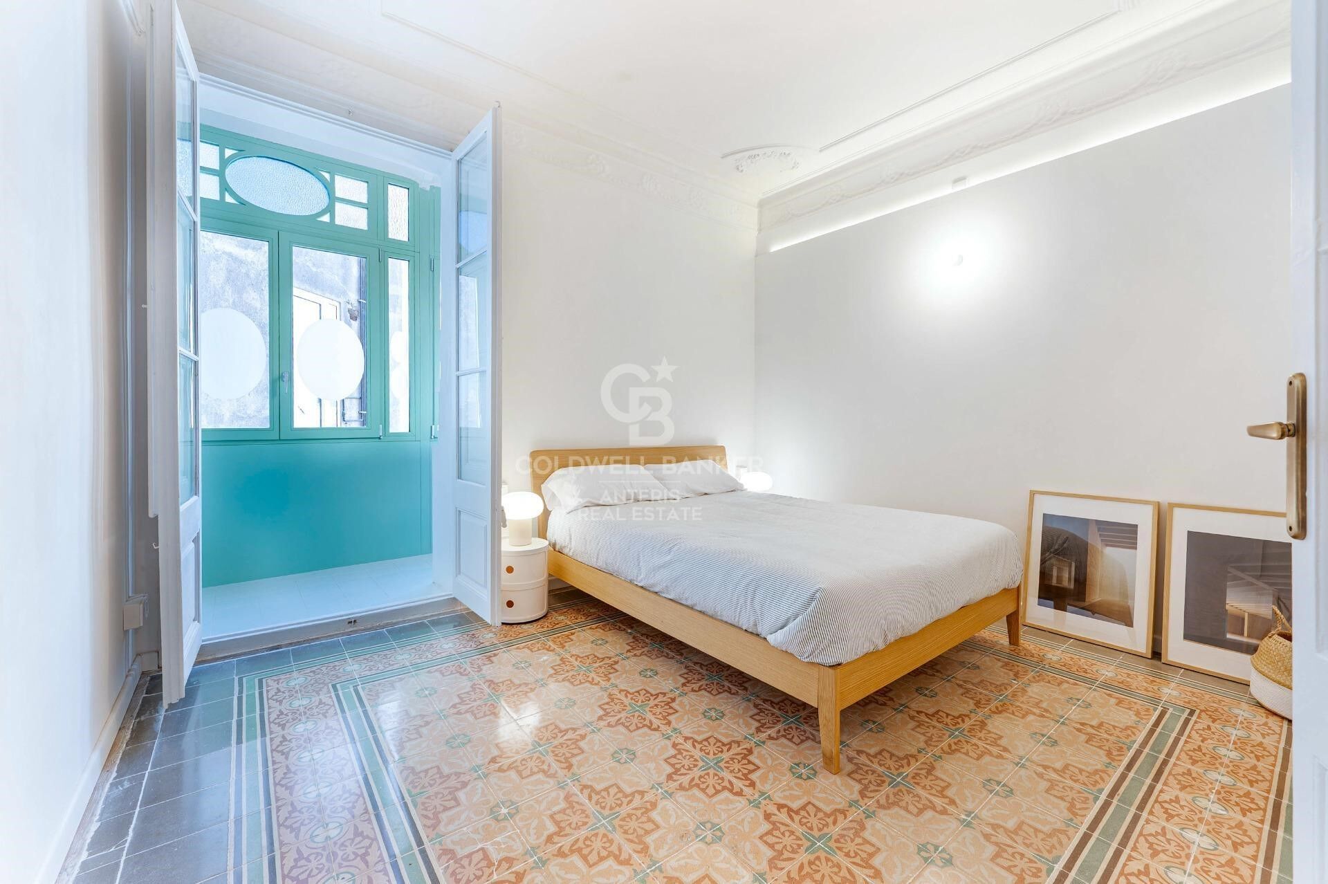 Elegant apartment in a renovated period building in Sant Antoni
