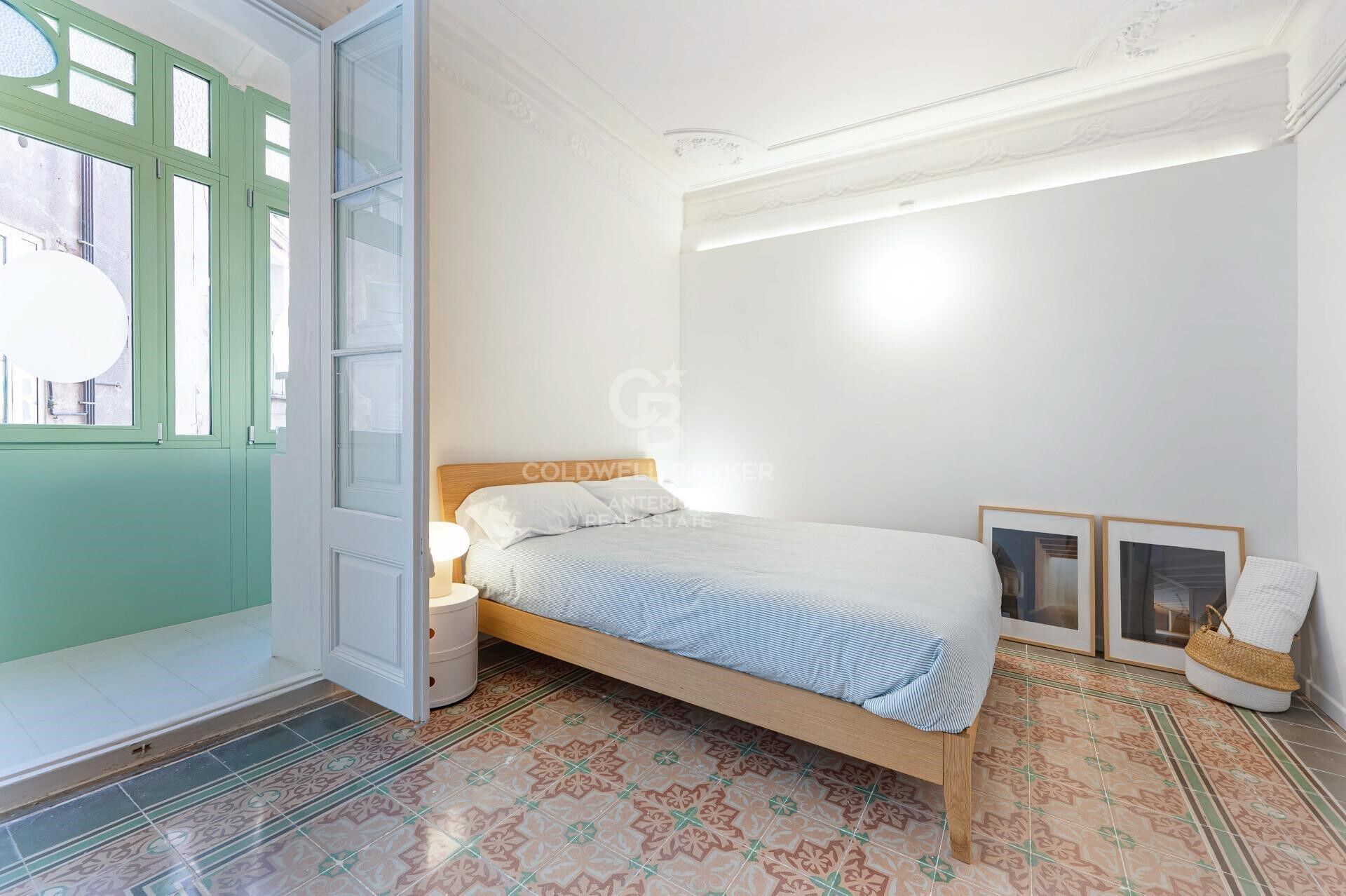 Elegant apartment in a renovated period building in Sant Antoni