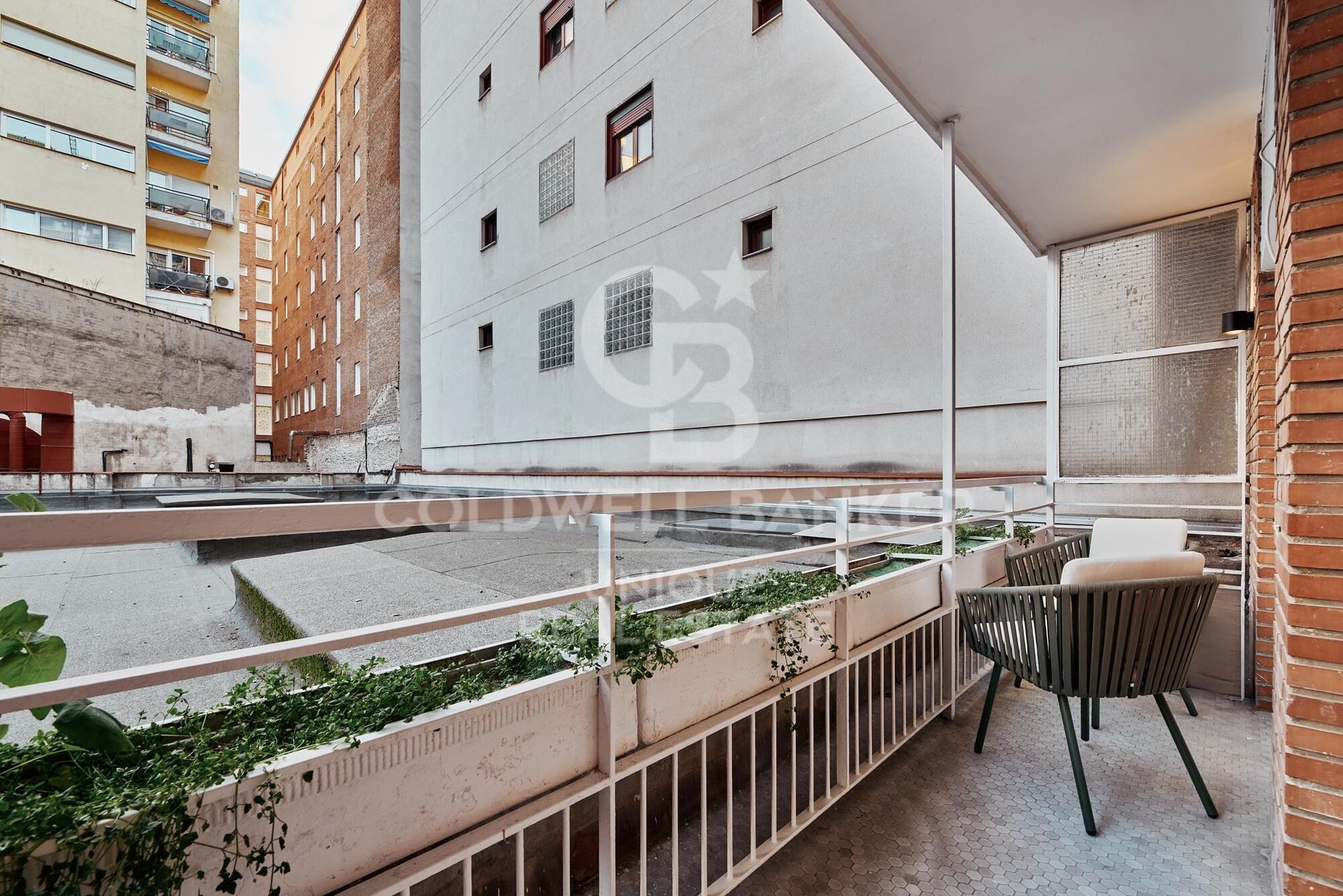 Renovierte 4-Zimmer-Wohnung mit Terrasse in Lista, Madrid