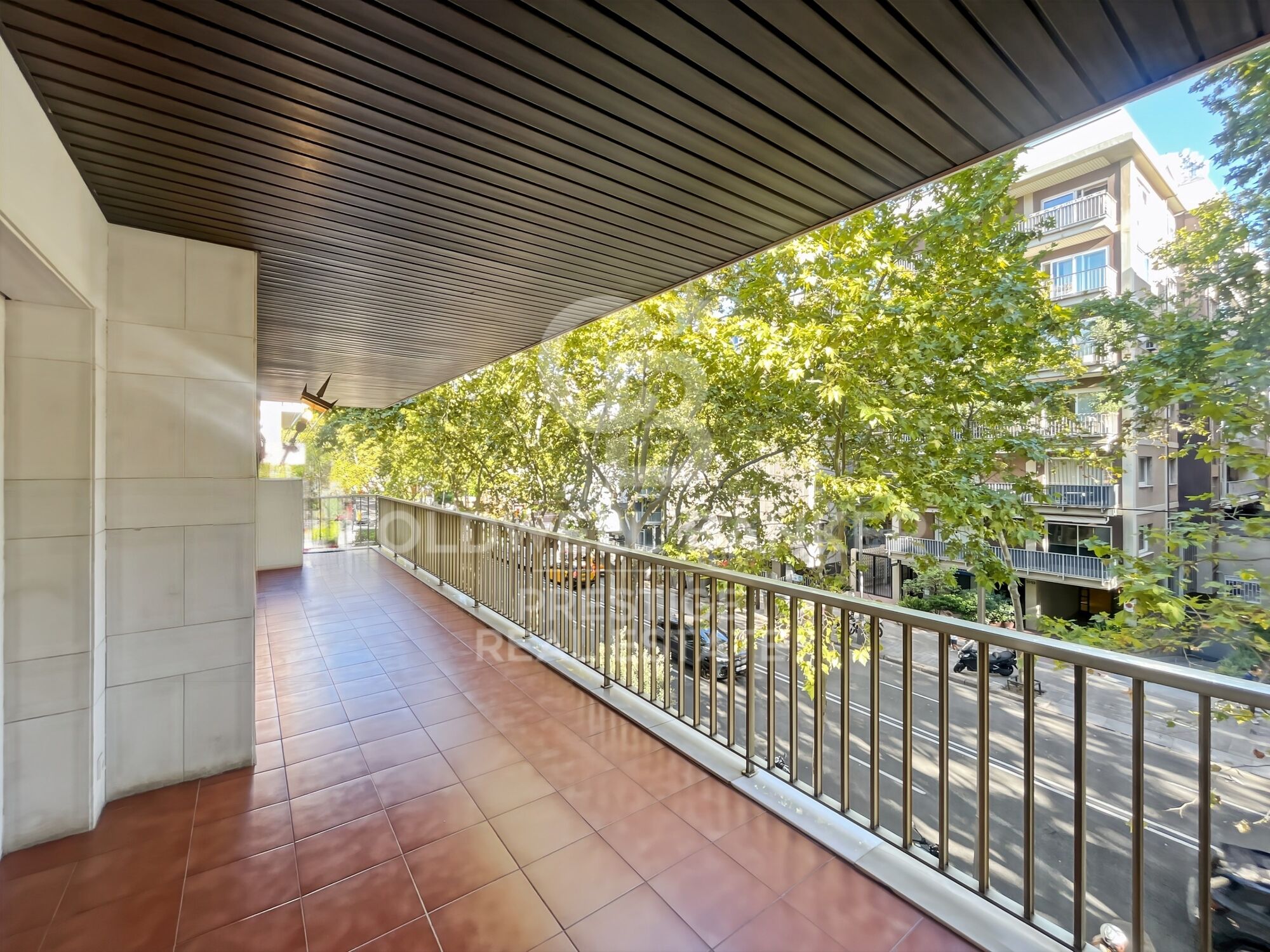 Piso en venta en Paseo Bonanova con 2 terrazas y 3 plazas de parking