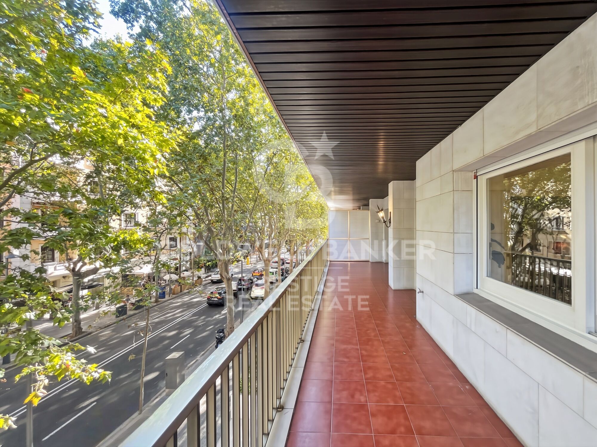 Piso en venta en Paseo Bonanova con 2 terrazas y 3 plazas de parking