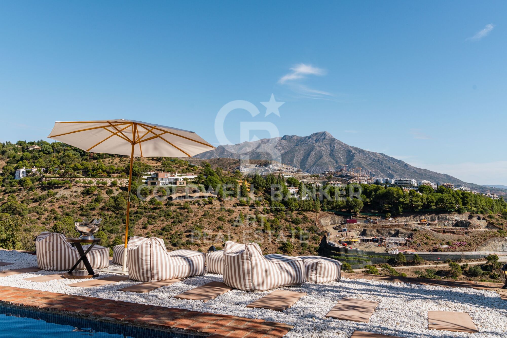 Exclusive property with exceptional potential in El Madroñal, Benahavís