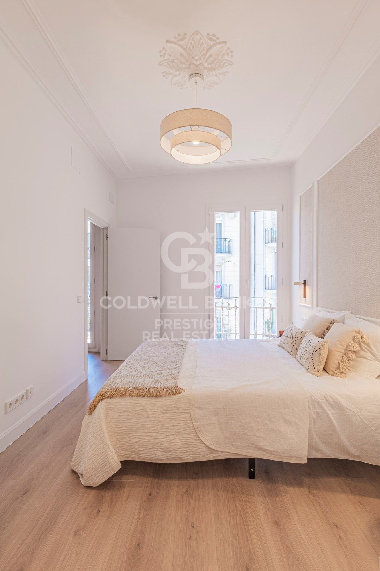 Apartment for sale in Poble Sec, Barcelona
