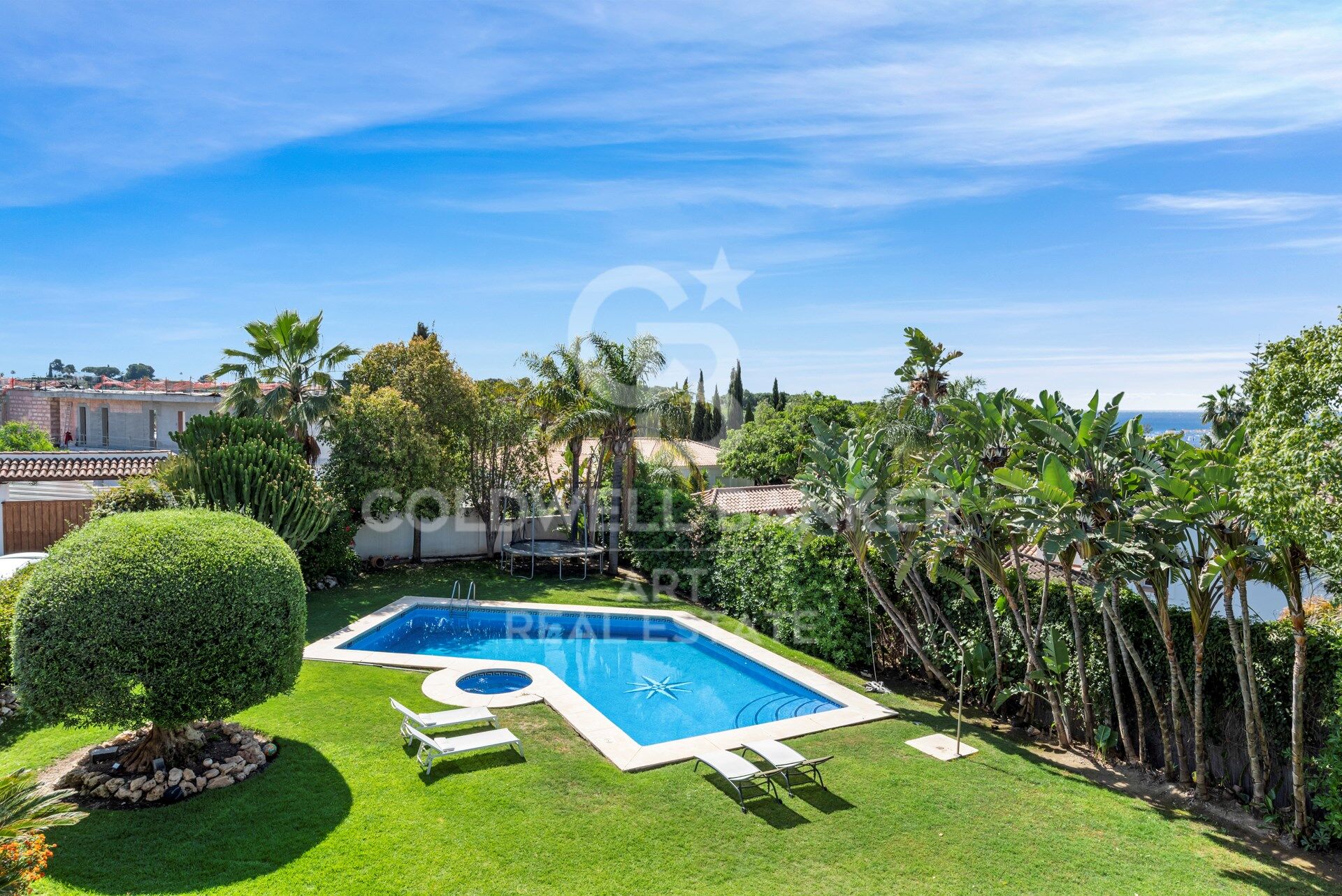Villa 6 habitaciones Venta Estepona