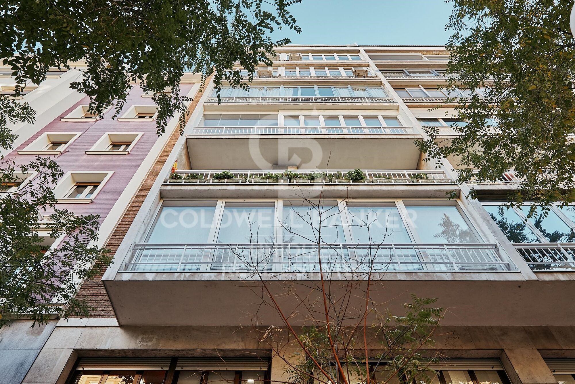 Appartement extérieur rénové exclusif de 5 chambres à Castellana, Madrid