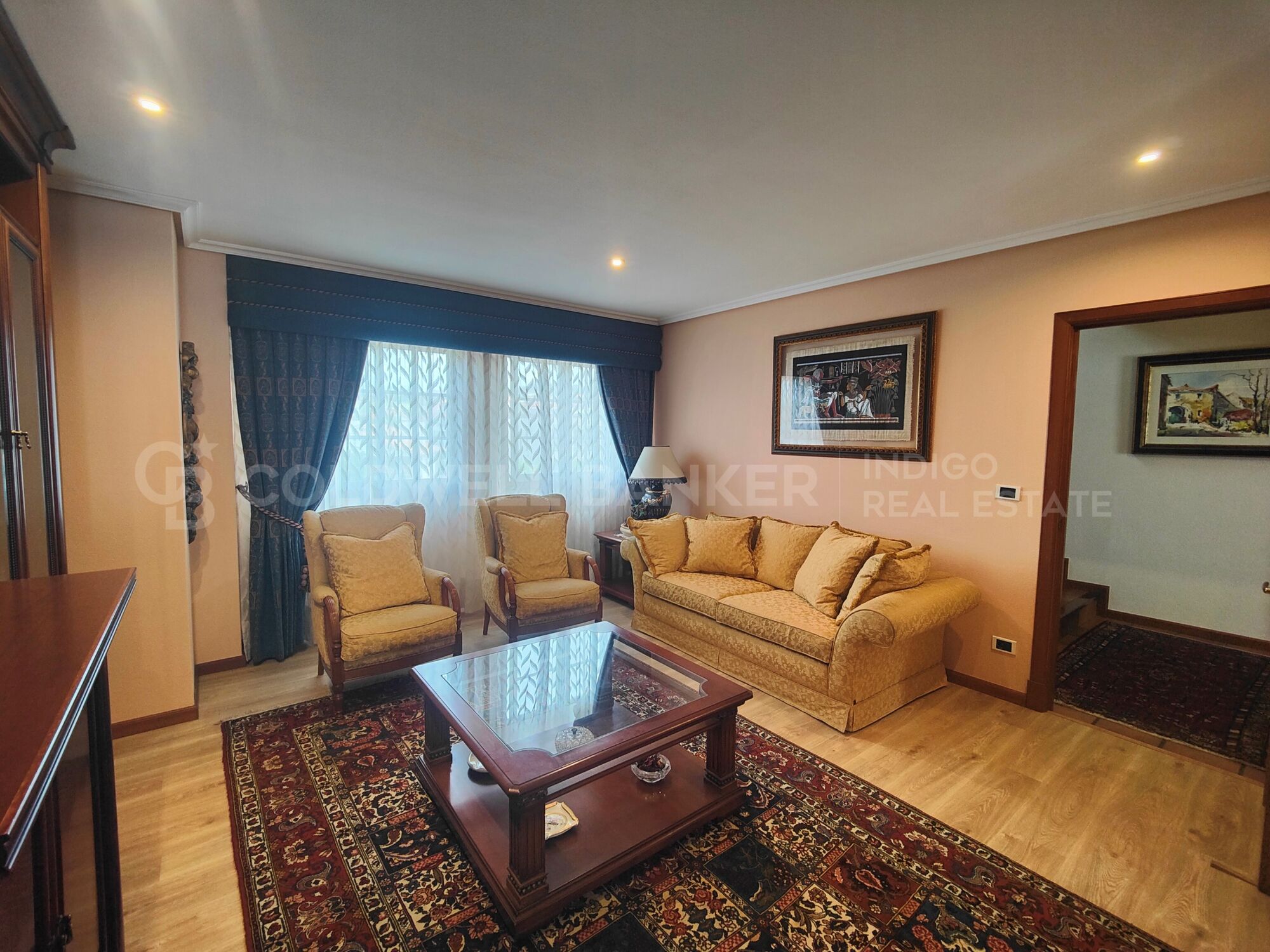 Exclusividad y Calidez a Pasos del Atlántico: Residencia Premium en Nigrán