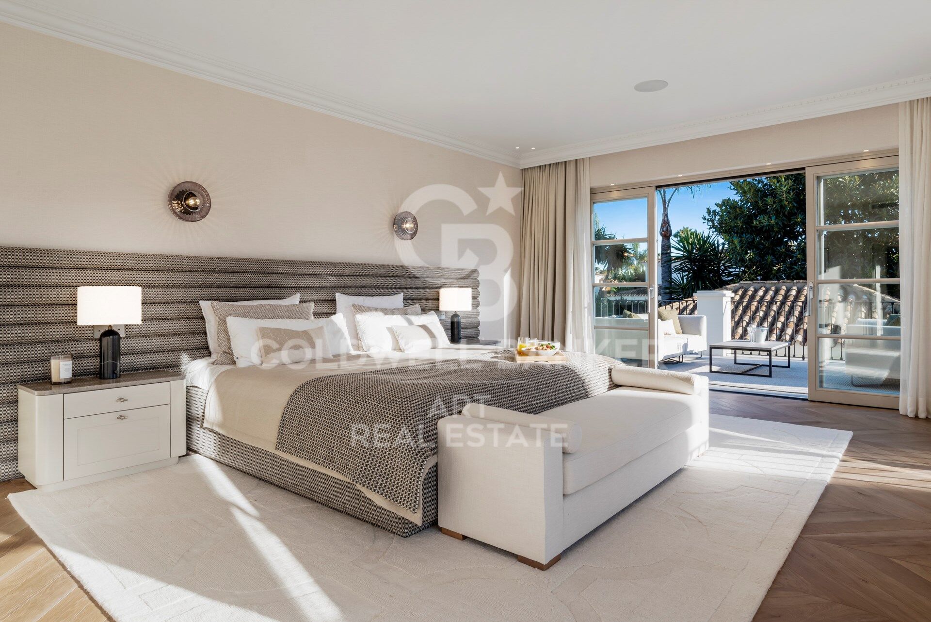 Spectaculaire maison moderne à Nueva Andalucia